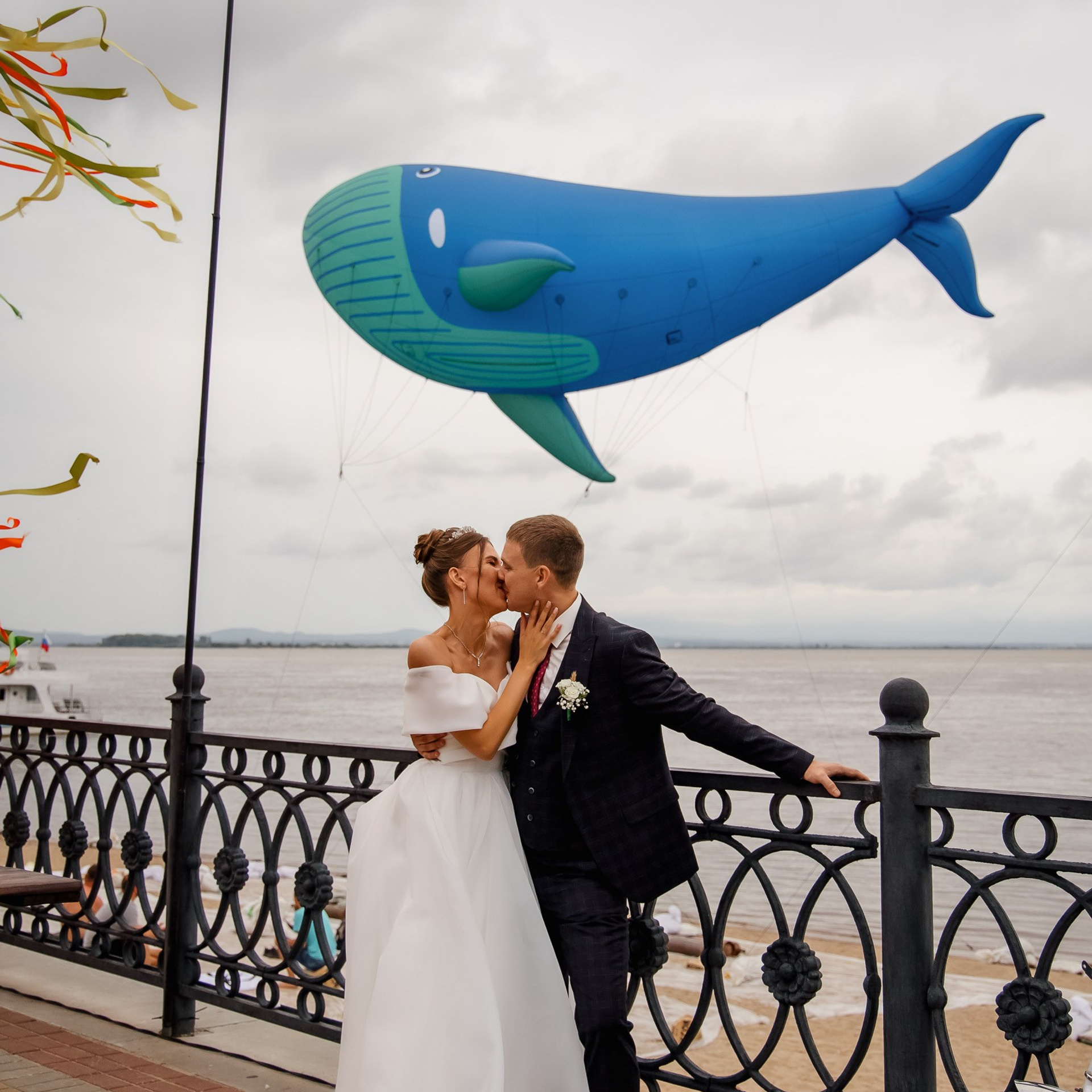 Евгений и Юлия. Совместные сборы. Интурист. Выездная. Фото с Китами