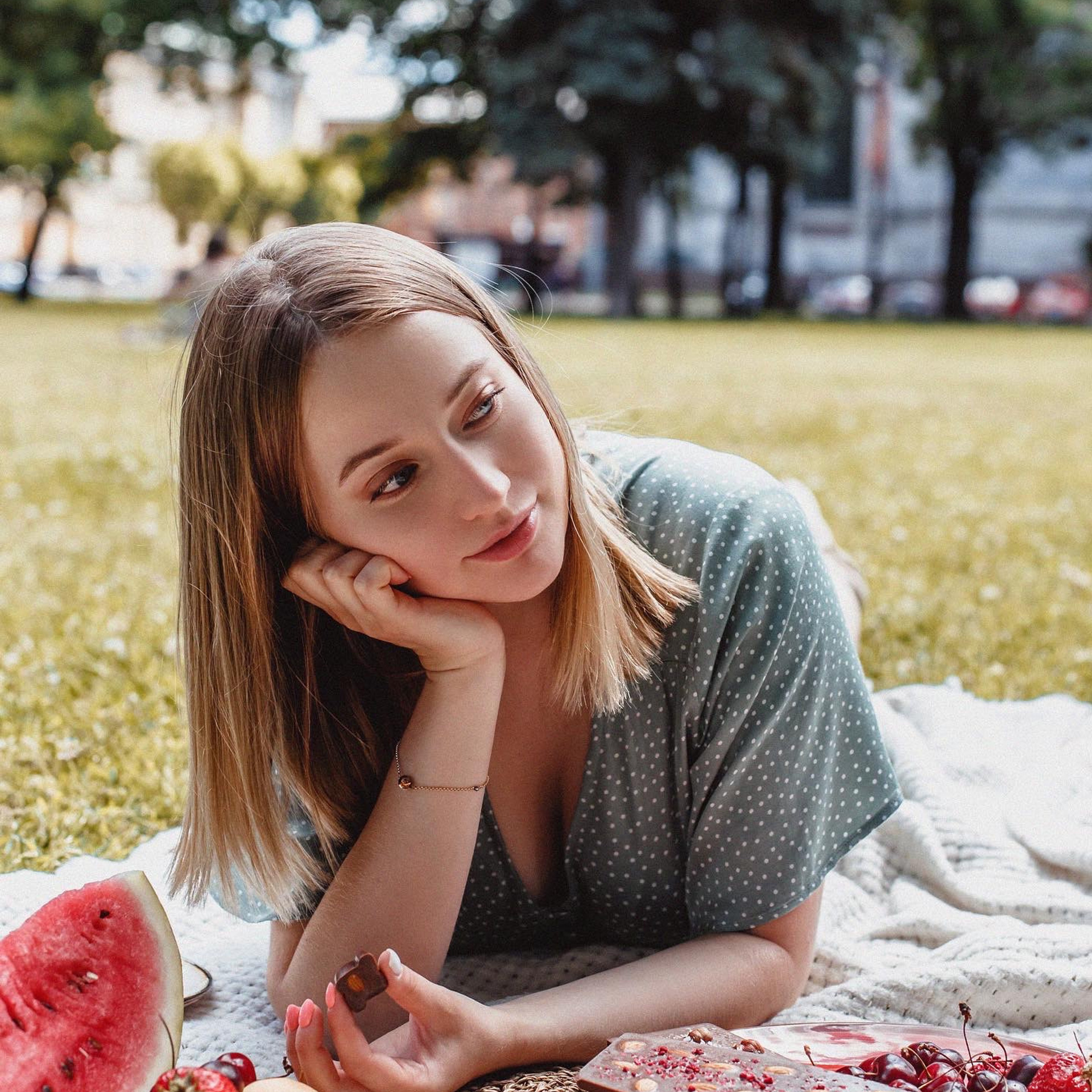 Feedback. Commercial product and food photographer, retoucher Belgrade, Serbia