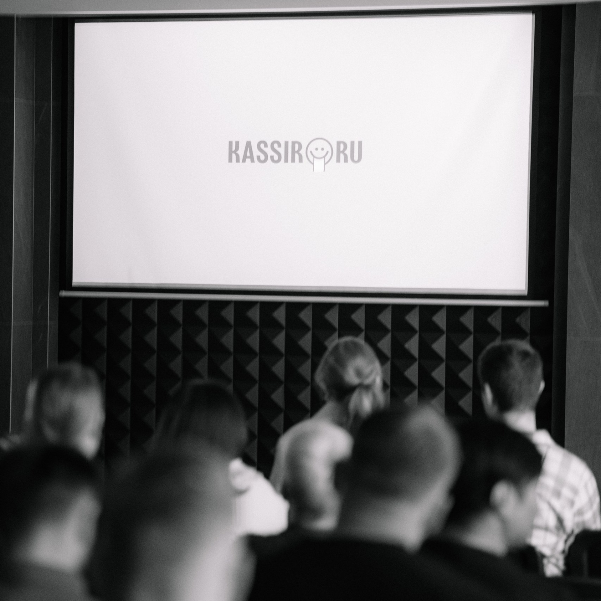 КАССИР.РУ — Бизнес форум. Репортажный (Event) фотограф в Барнауле | Даниил Маркин | Качество и вайб