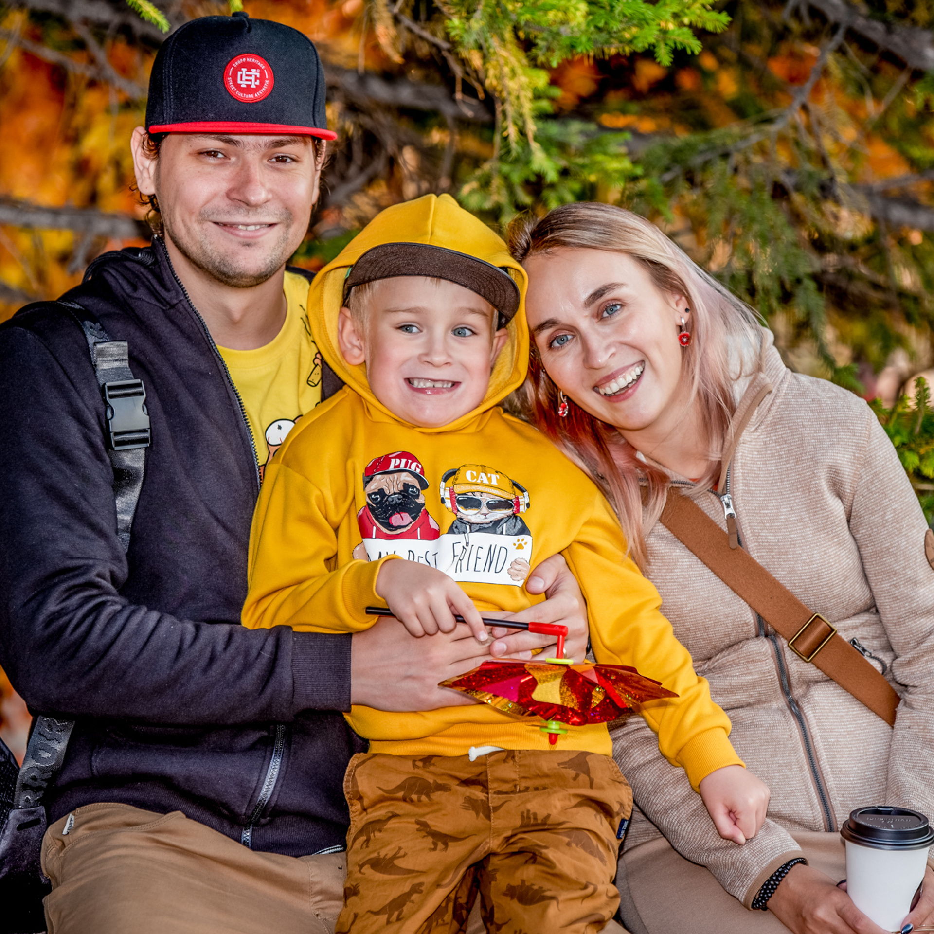 Семейная прогулка