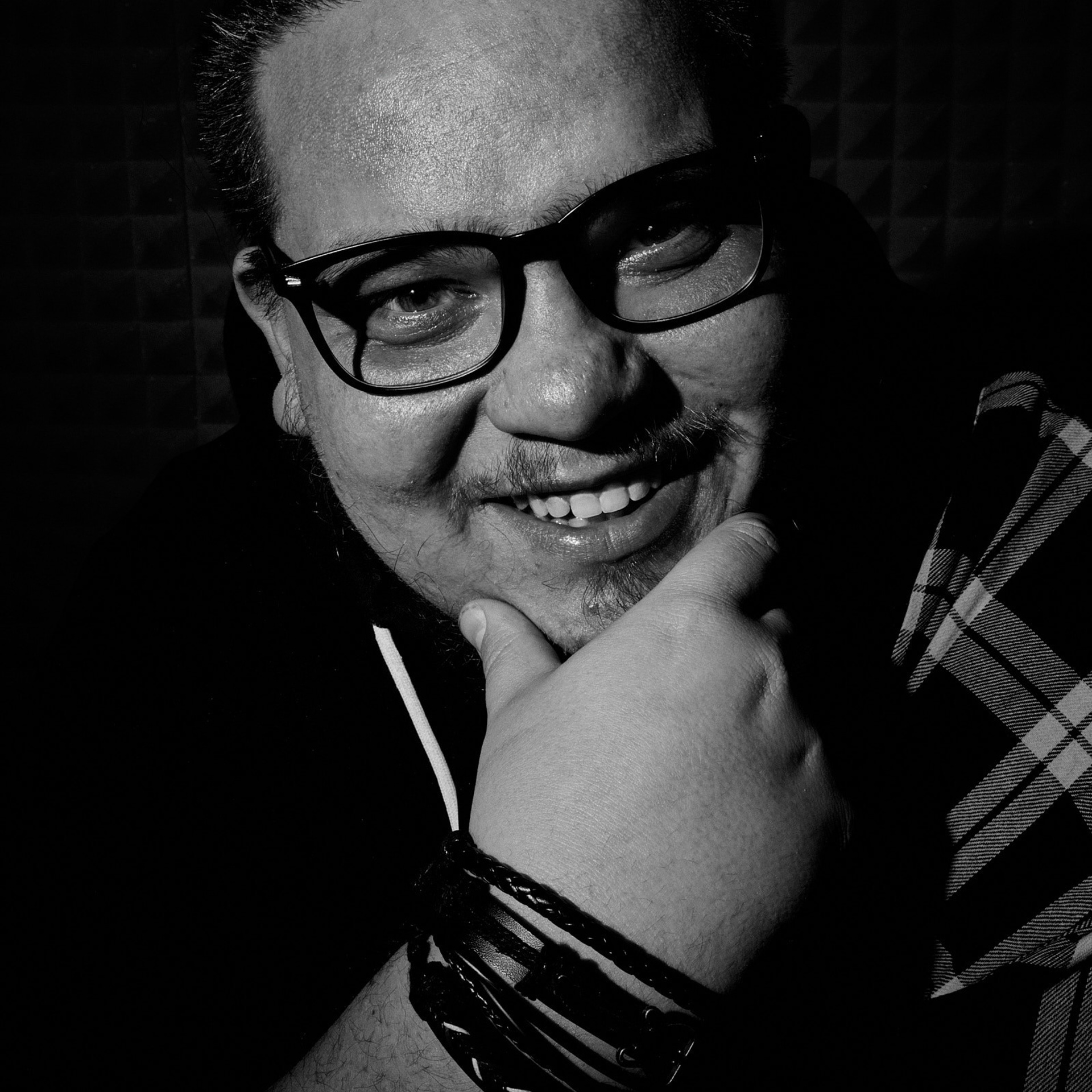 Отзывы о работе фотографа Юра Сахар. Профессиональный фотограф в Екатеринбурге Юра Сахар