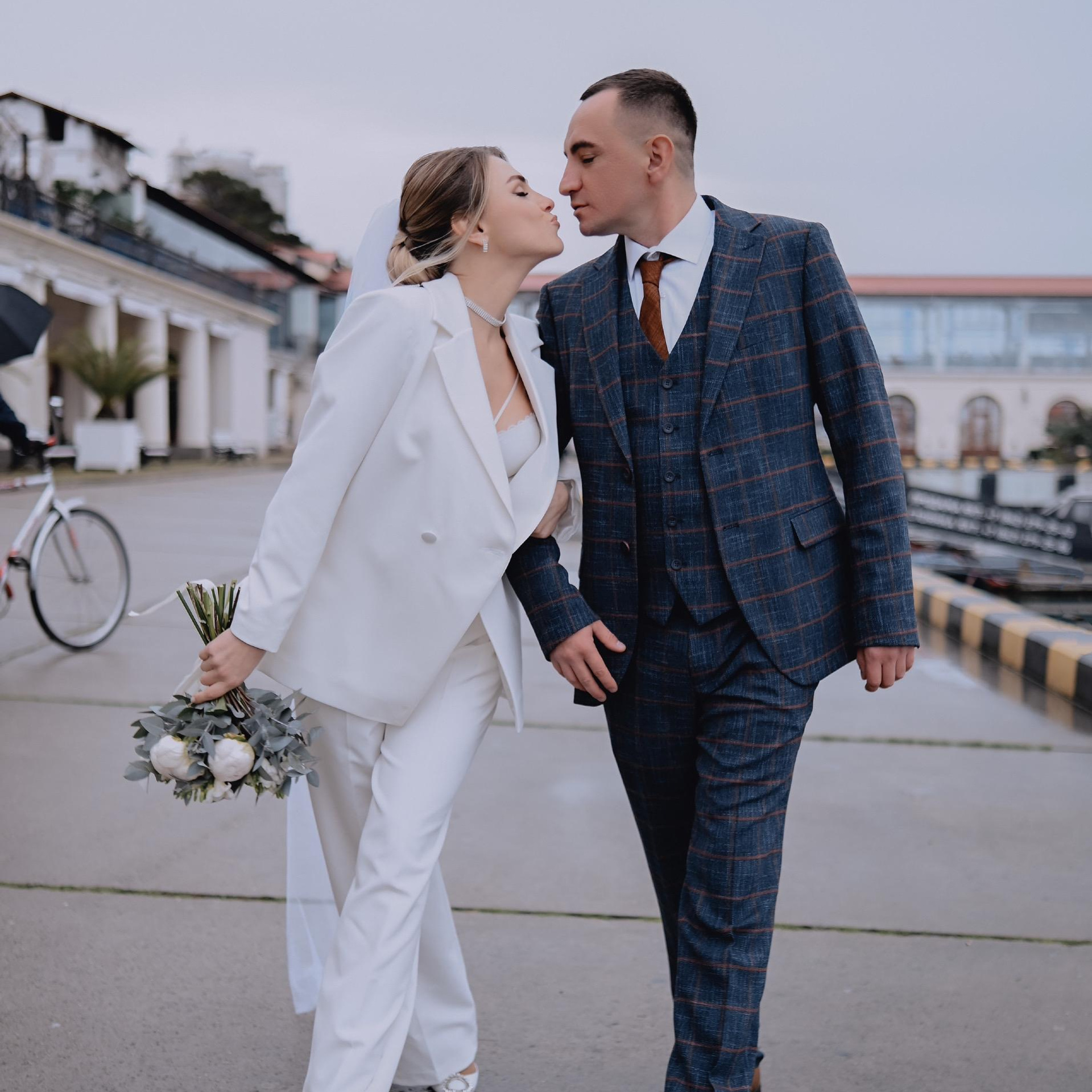 Олег и Вика