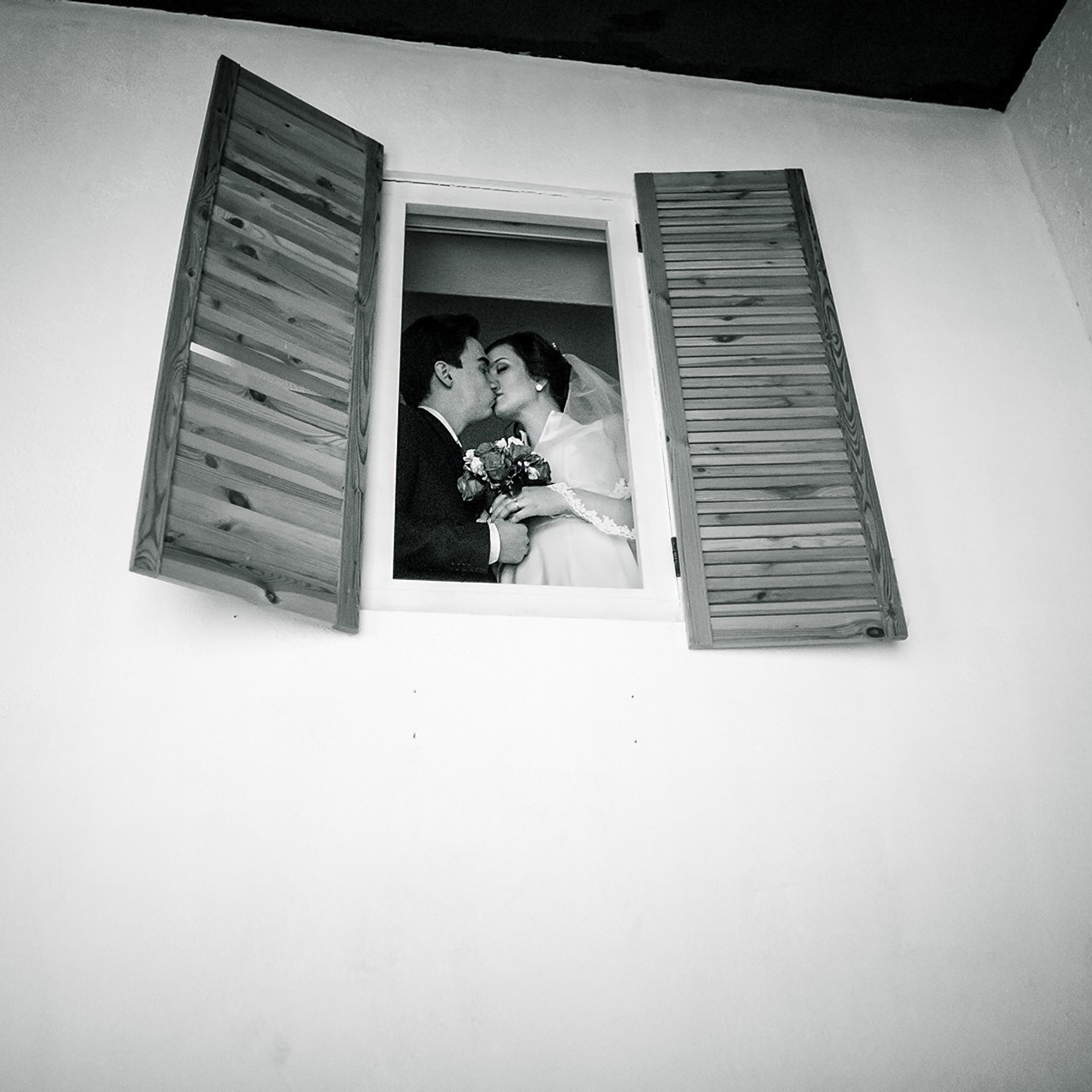 Свадебная история. Контент съемка под ключ. Световое шоу / Москва и Мо