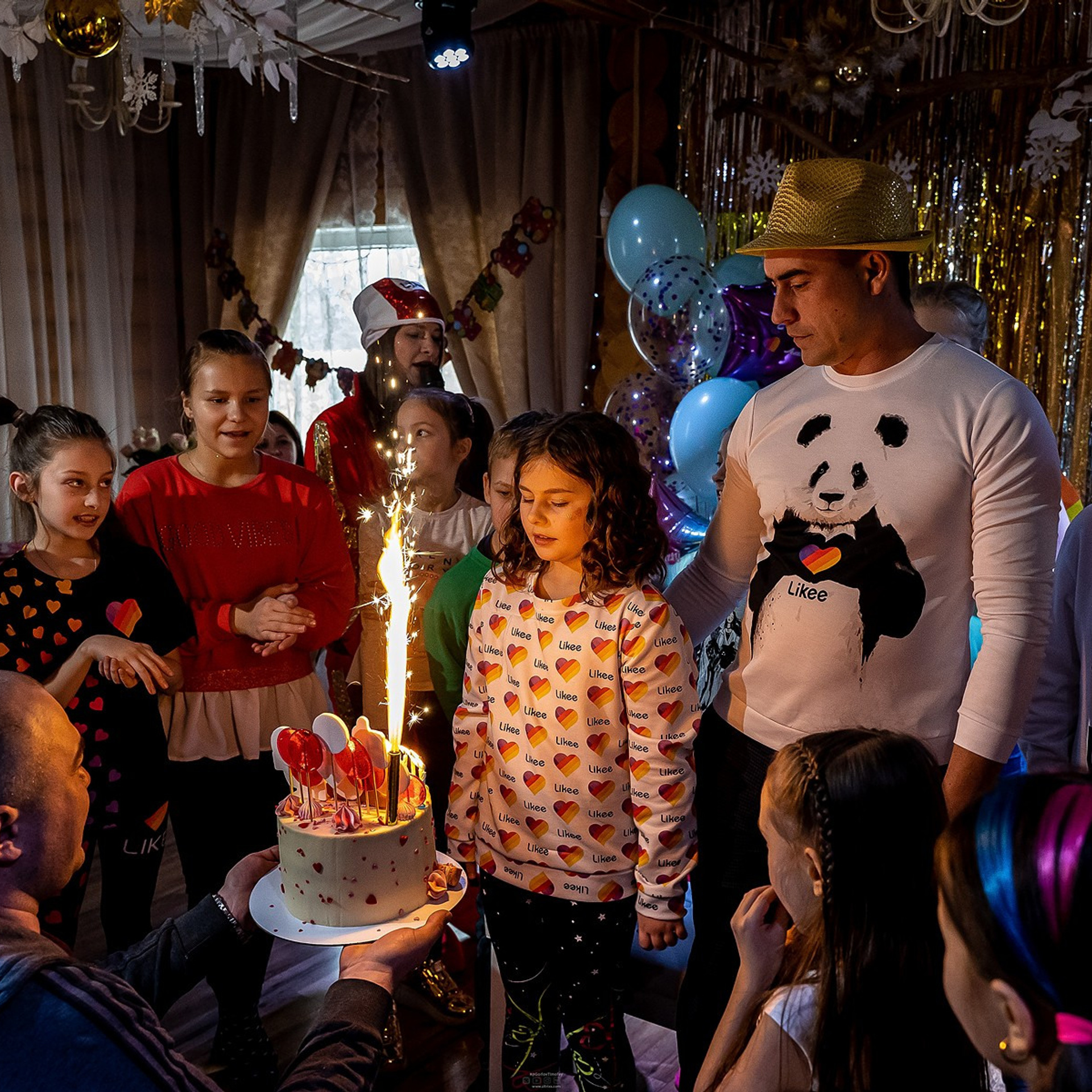 Детский день рождения, праздник. Контент съемка под ключ. Световое шоу / Москва и Мо