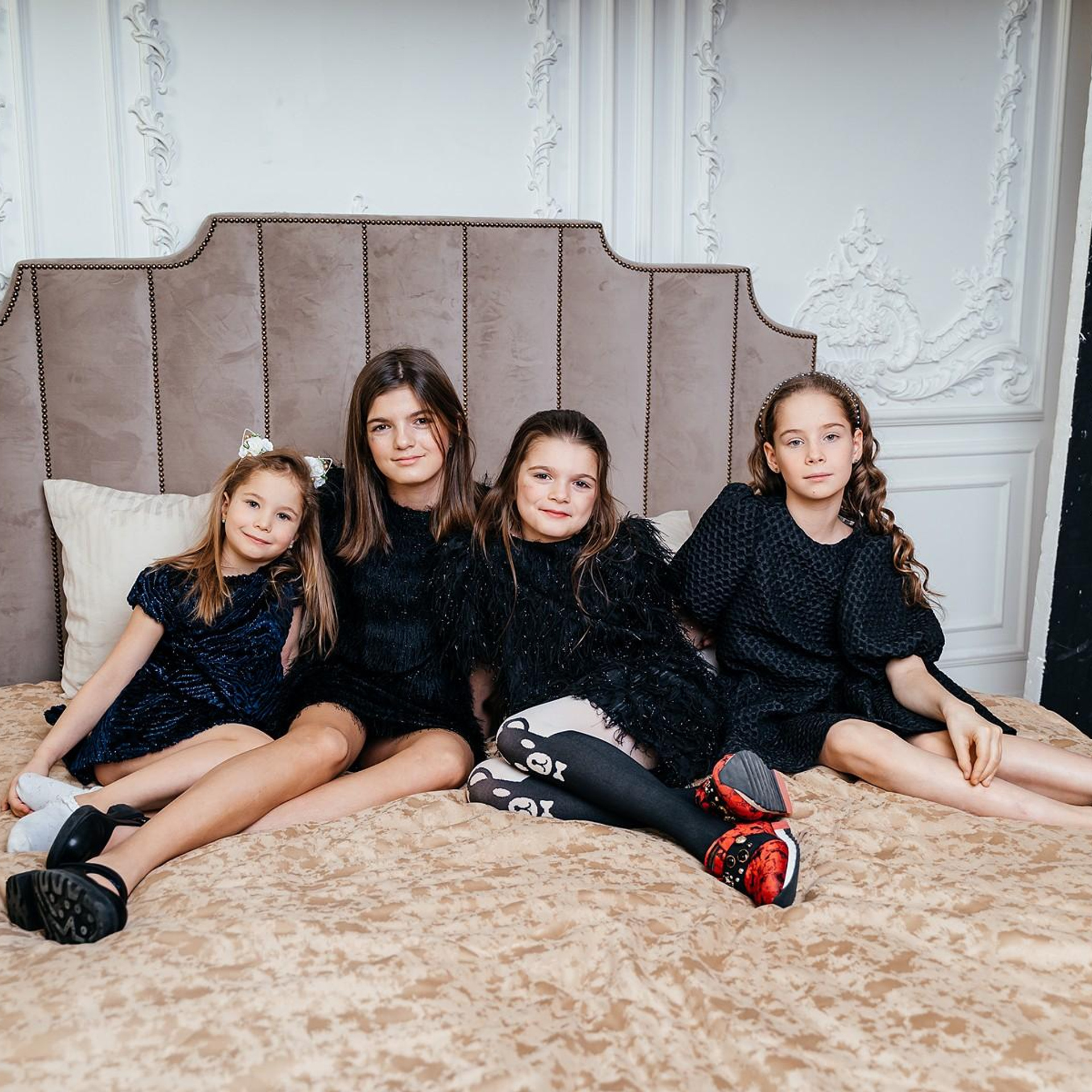 Съемка в студии. Контент съемка под ключ. Световое шоу / Москва и Мо