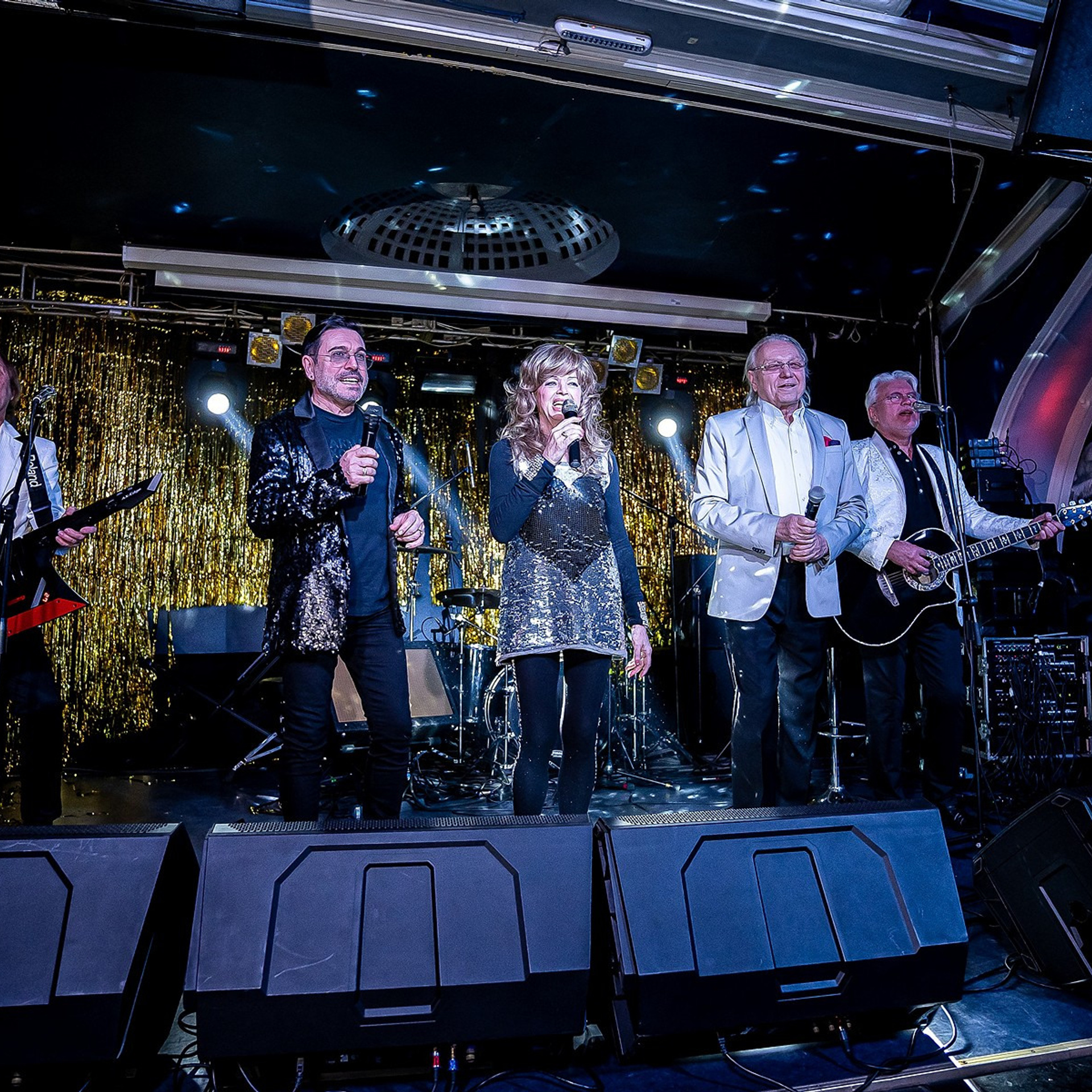 Мероприятия и корпоративы. Контент съемка под ключ. Световое шоу / Москва и Мо