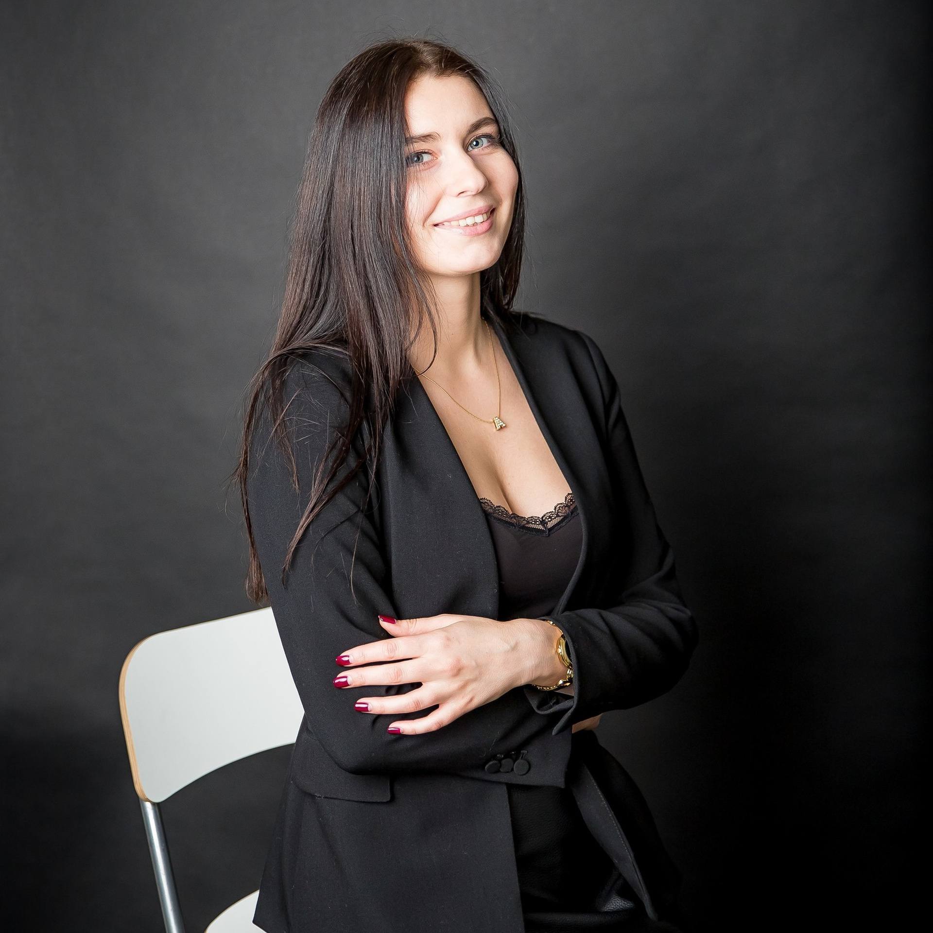 Съемка в студии. Контент съемка под ключ. Световое шоу / Москва и Мо