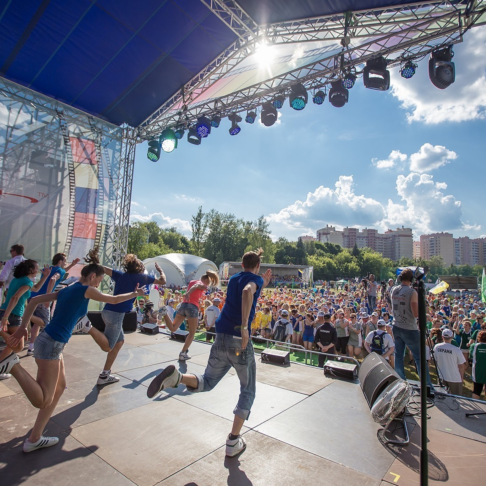 Мероприятия и корпоративы. Контент съемка под ключ. Световое шоу / Москва и Мо