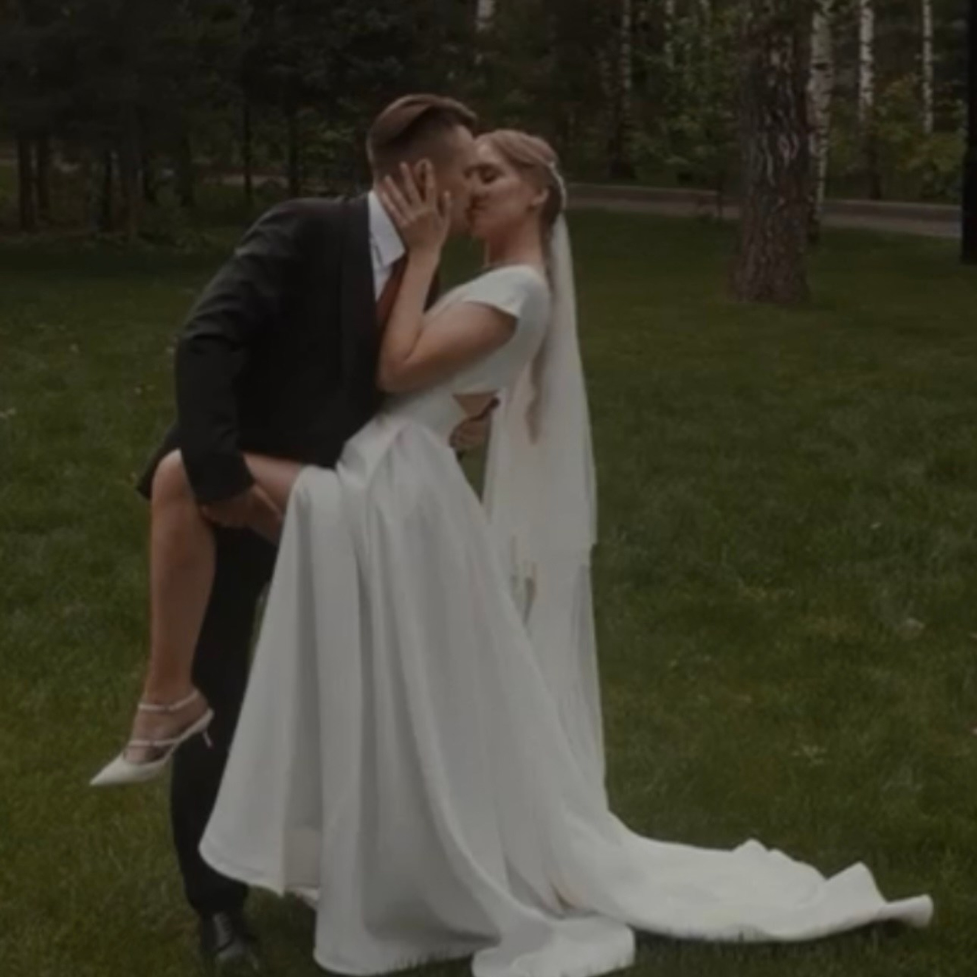 Отзывы о профессиональной свадебной видеосъёмке в Москве. Свадебный видеограф в Москве Максим Лобач-Граубергер