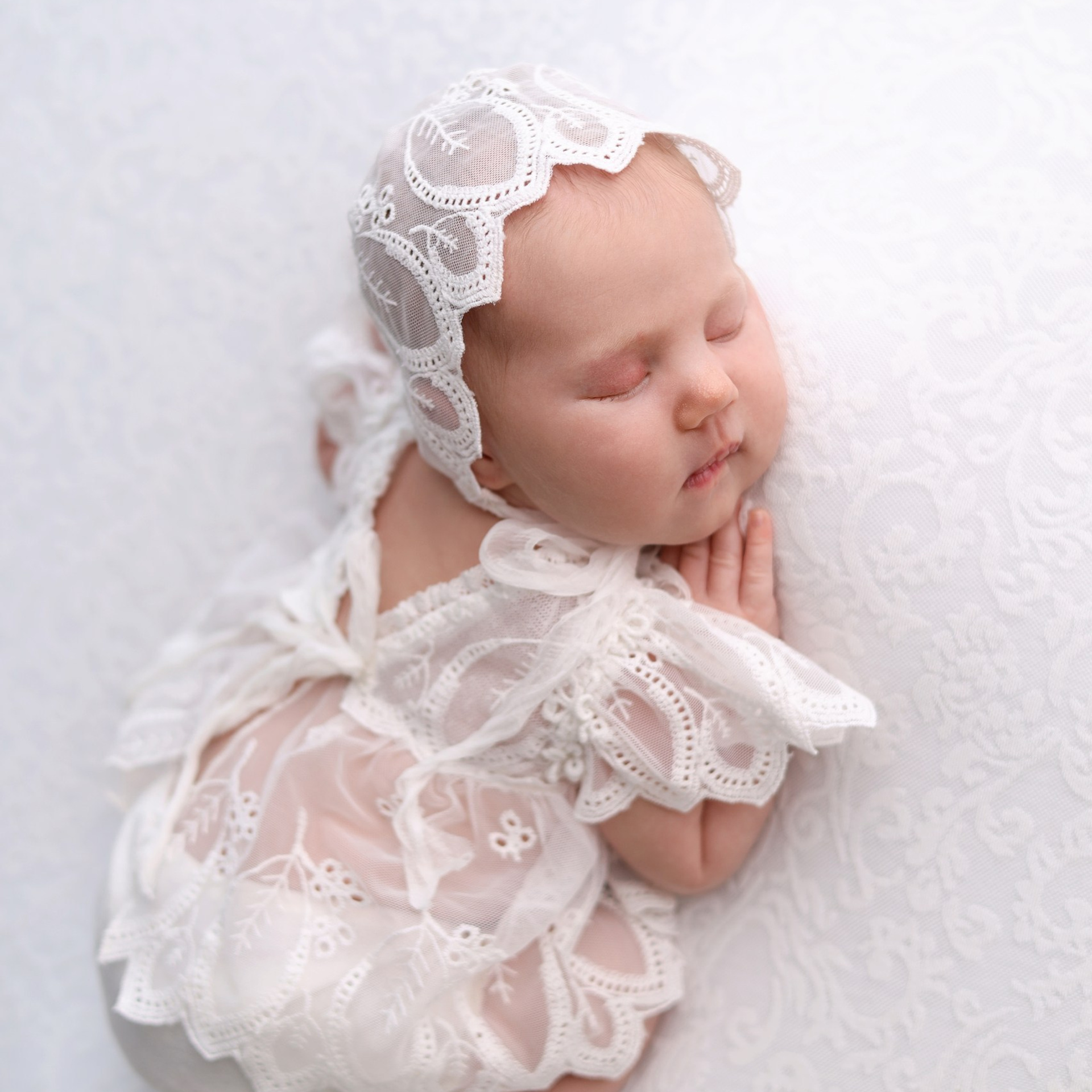 Отзывы о фотосессии новорожденных в Москве. Фотограф новорожденных Москва. Ньюборн фотограф Москва