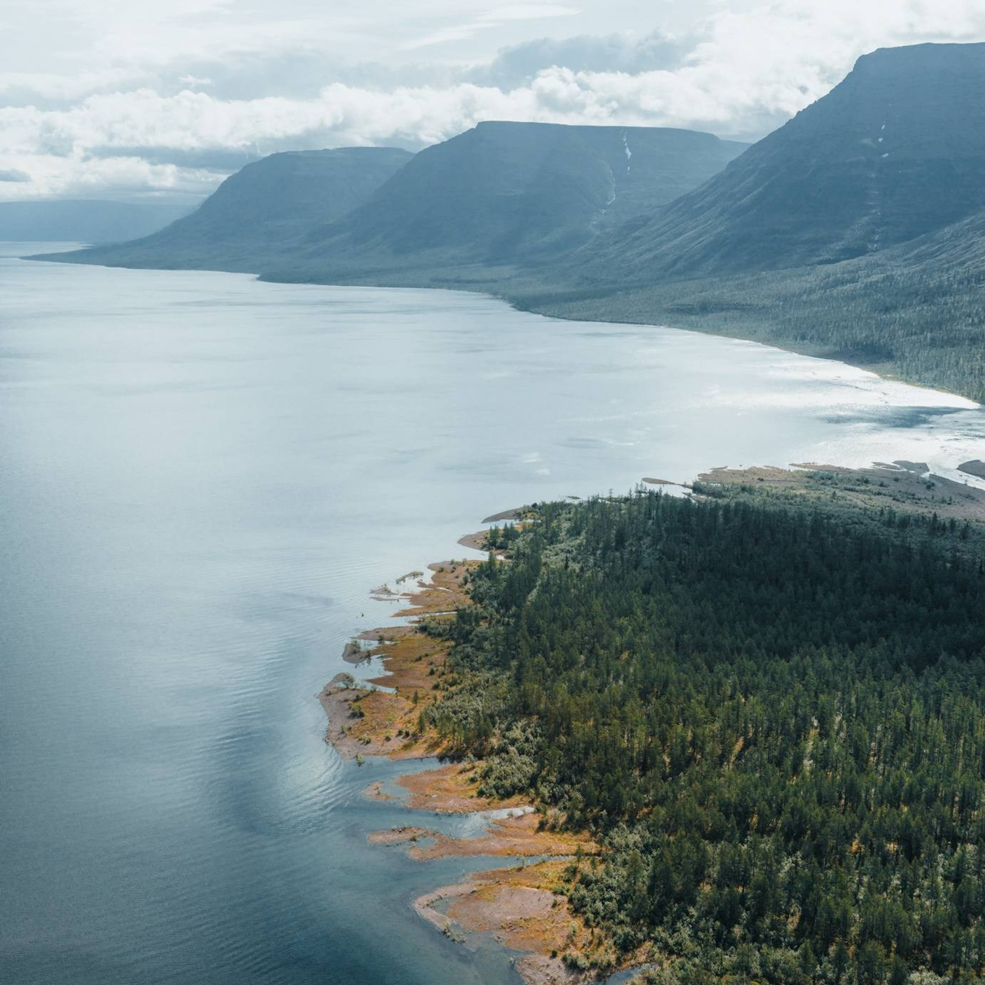 Тур на плато Путорана 2026 —  проживание в панорамных домиках