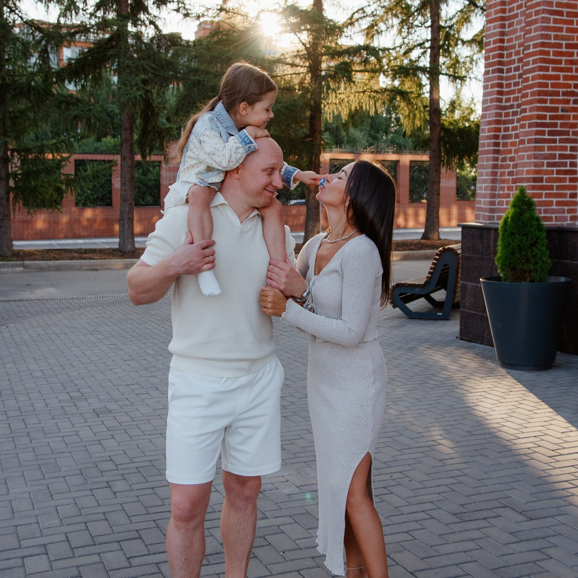 Ира, Паша, Маруся