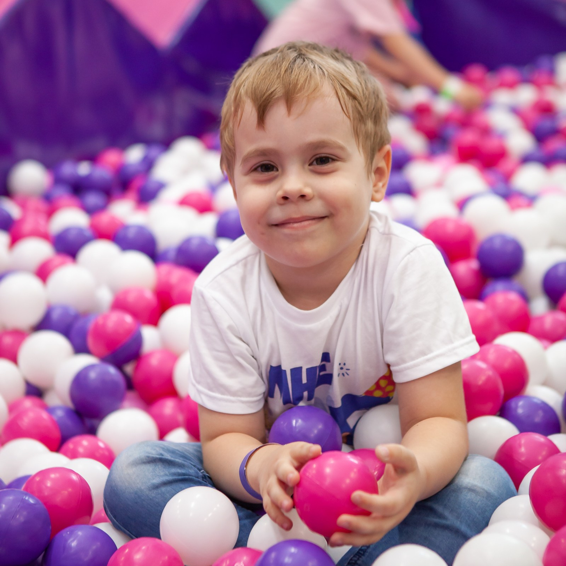 Макар ИК Элемент