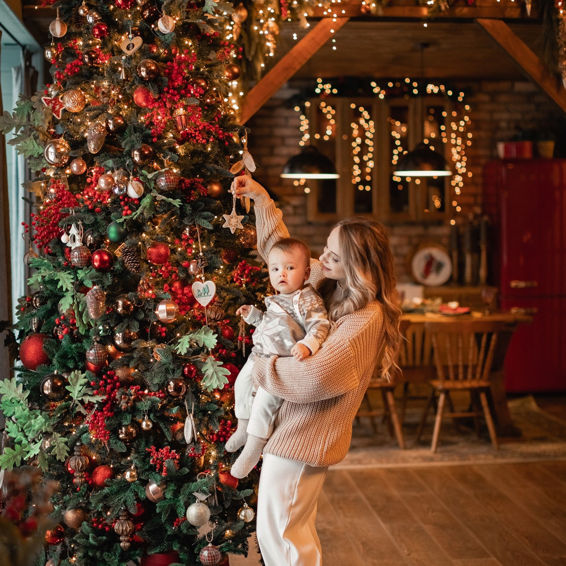 ВИКА, ИГОРЬ И НИКОЛЬ