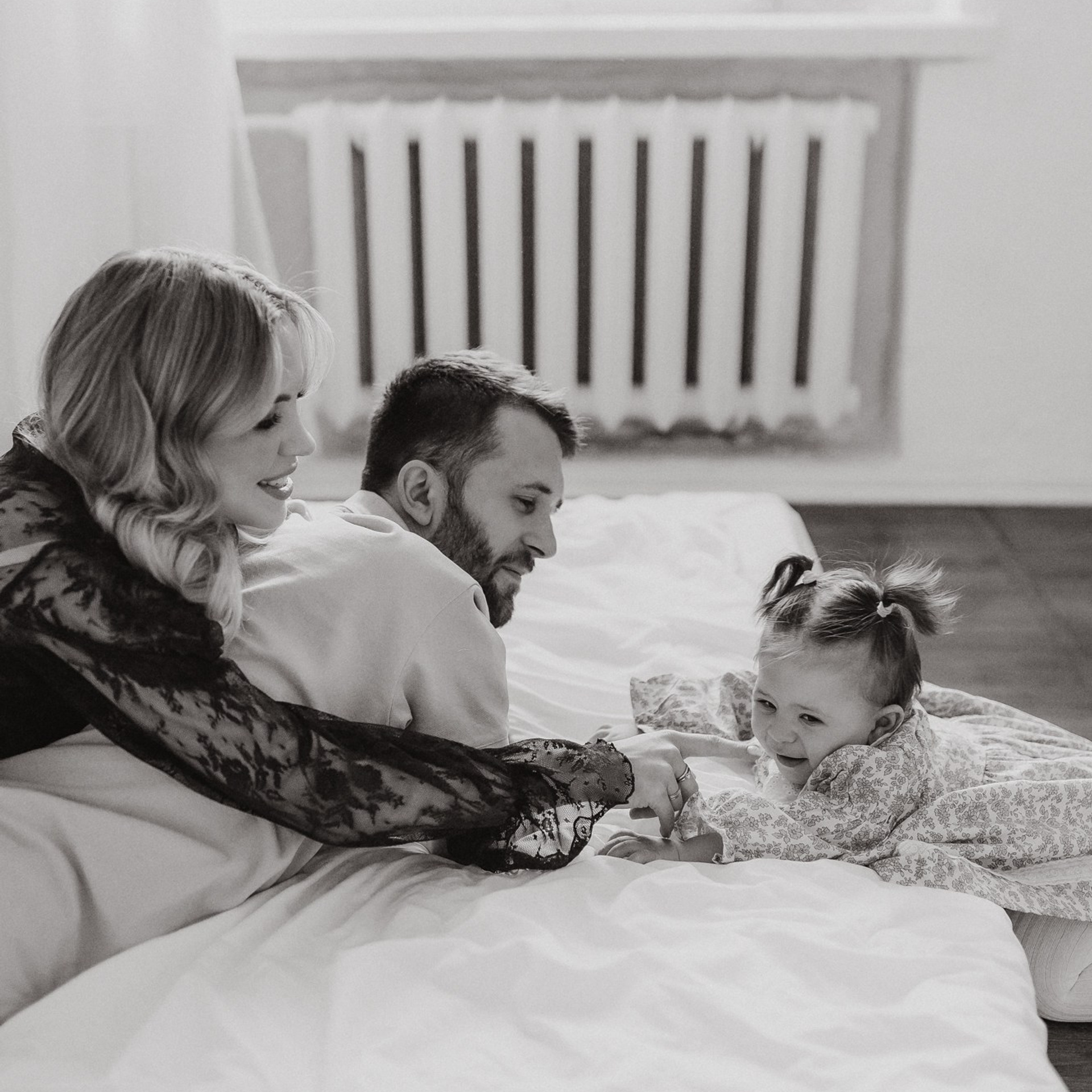 Мире 1 годик