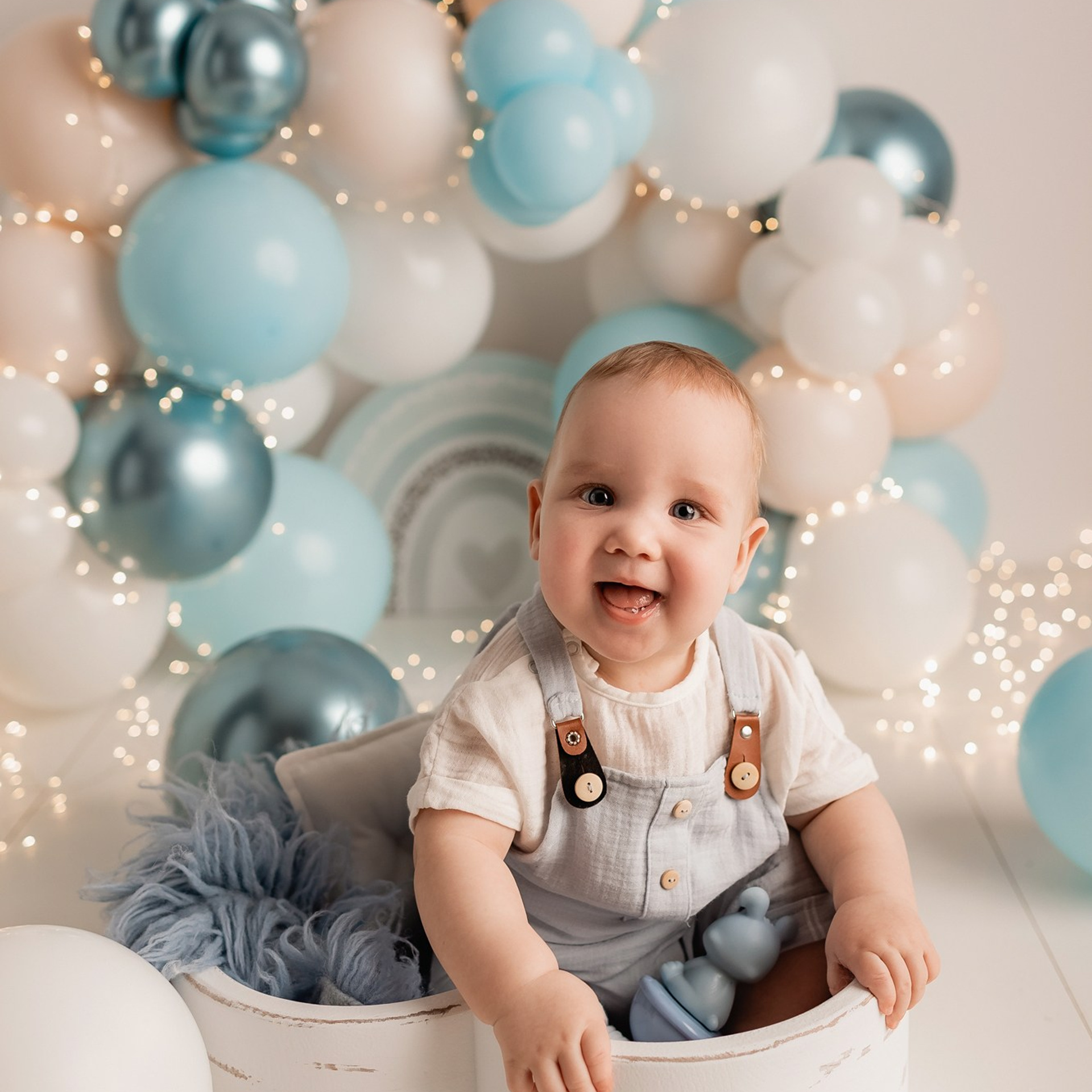 Артём 7 месяцев