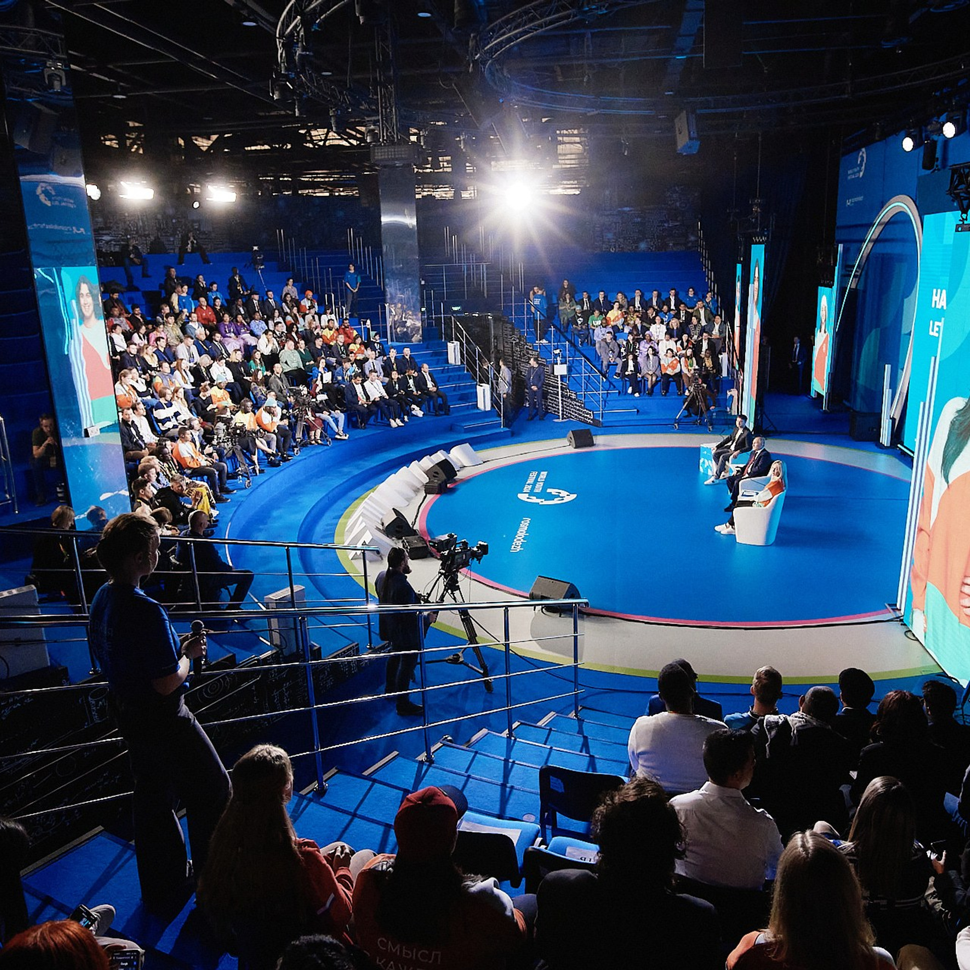 Всемирный Молодежный Форум. Официальные встречи. Сочи, март 2023 г. Фотограф Григорий Сотников