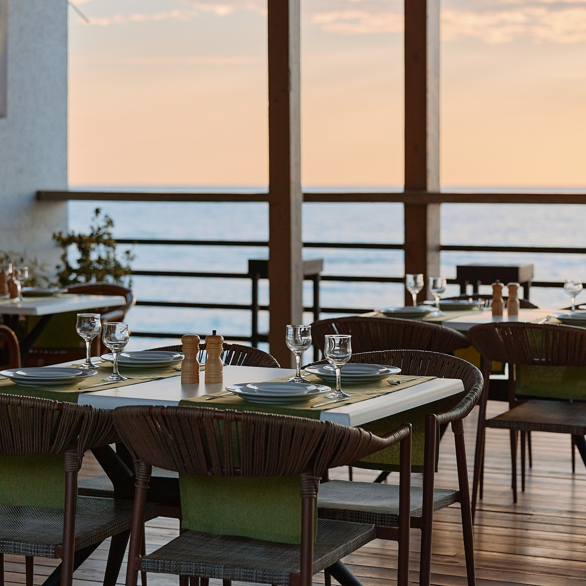 Отель «Аквамарин», Гагра, Абхазия. Фотограф Григорий Сотников