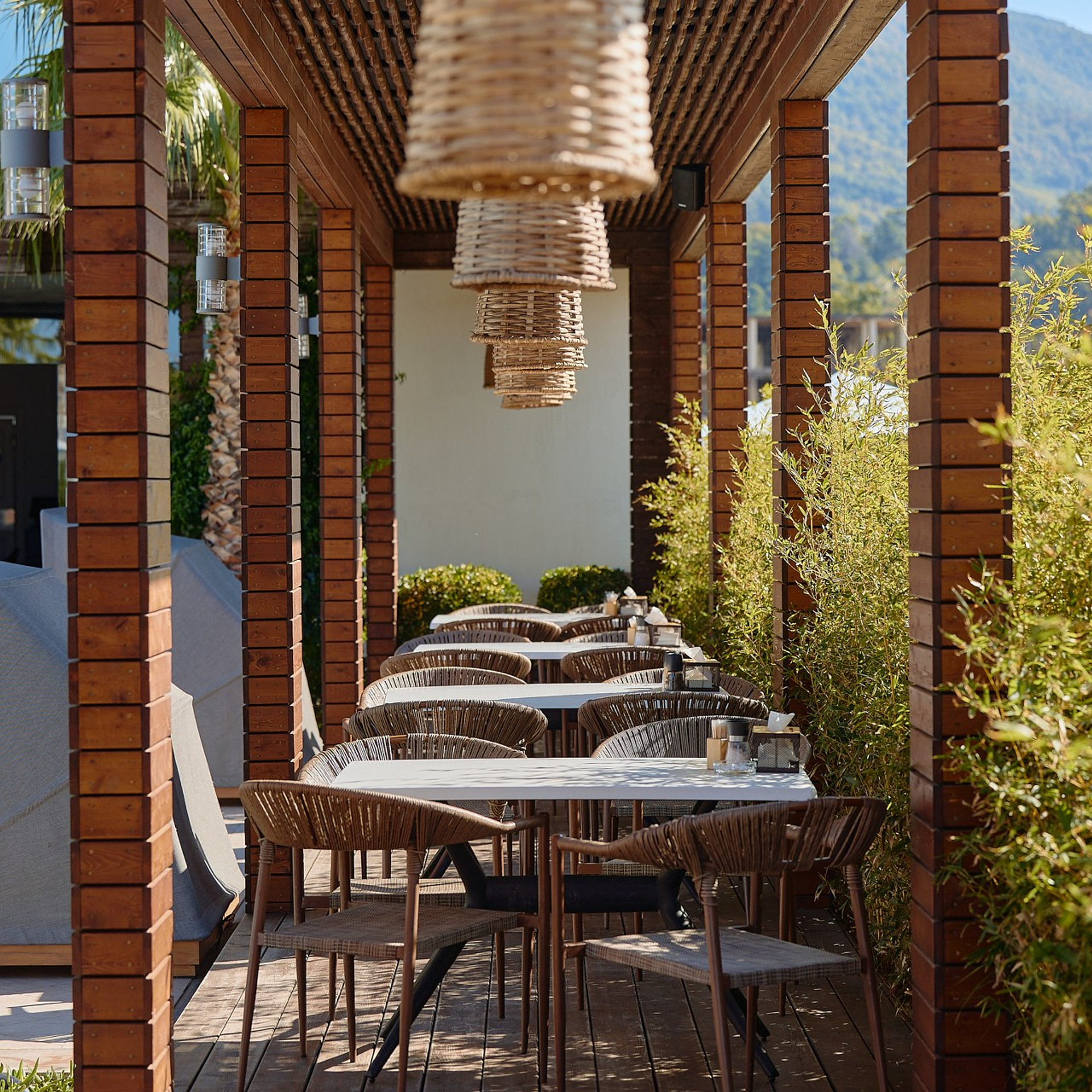 Отель «Аквамарин», Гагра, Абхазия. Фотограф Григорий Сотников