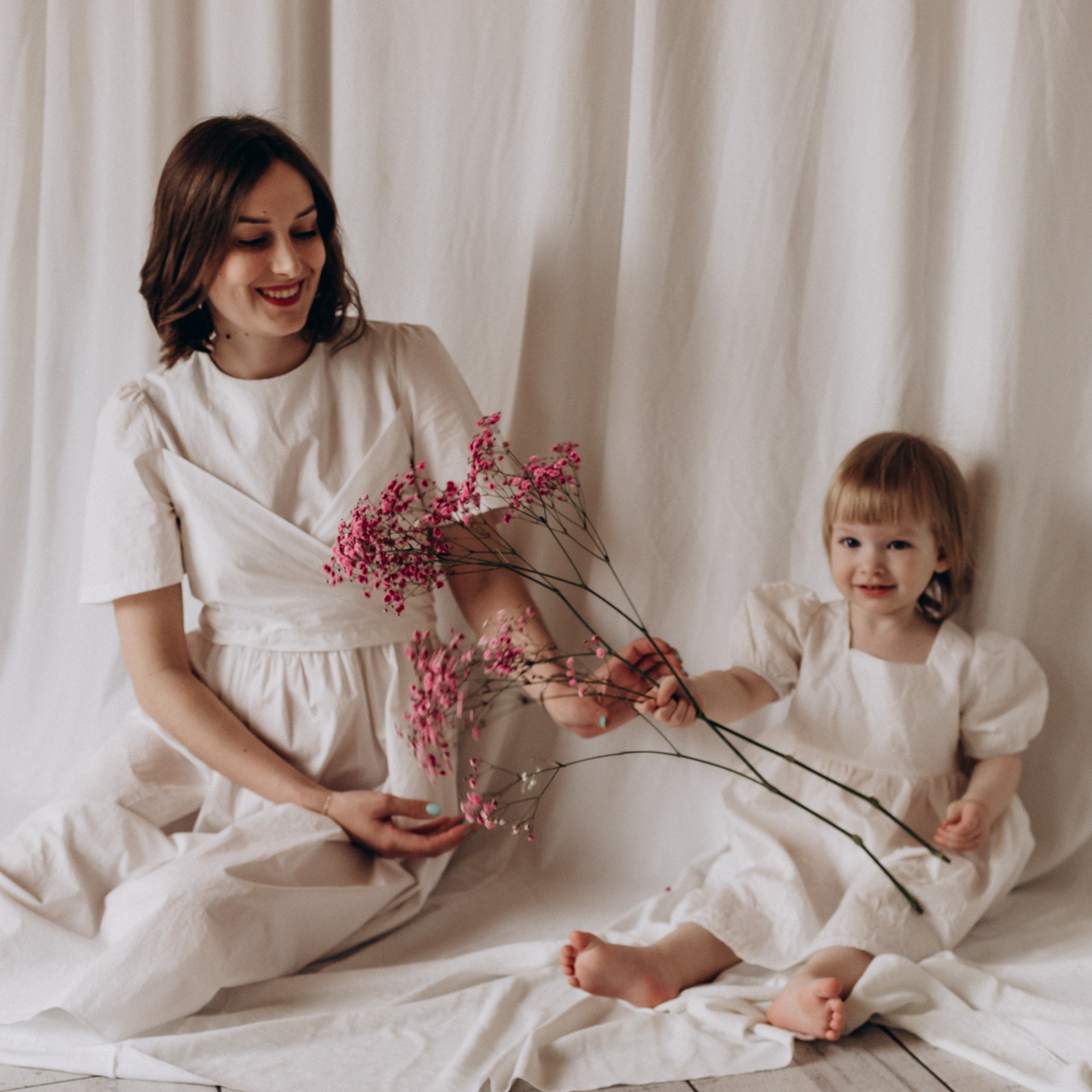 Настя и Милана