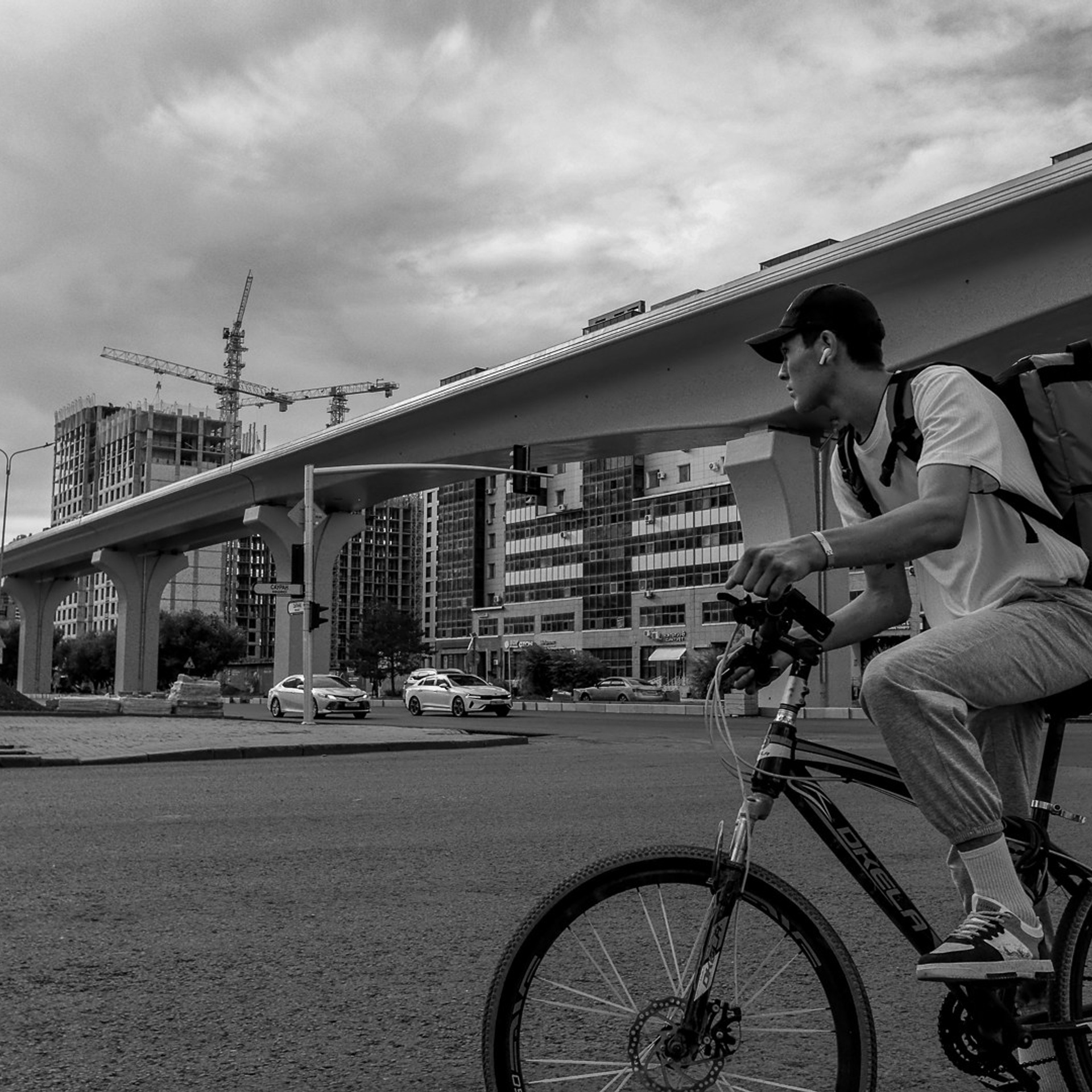 Fujifilm X-Half: Полный обзор самой странной камеры для соцсетей. Стоит ли покупать?