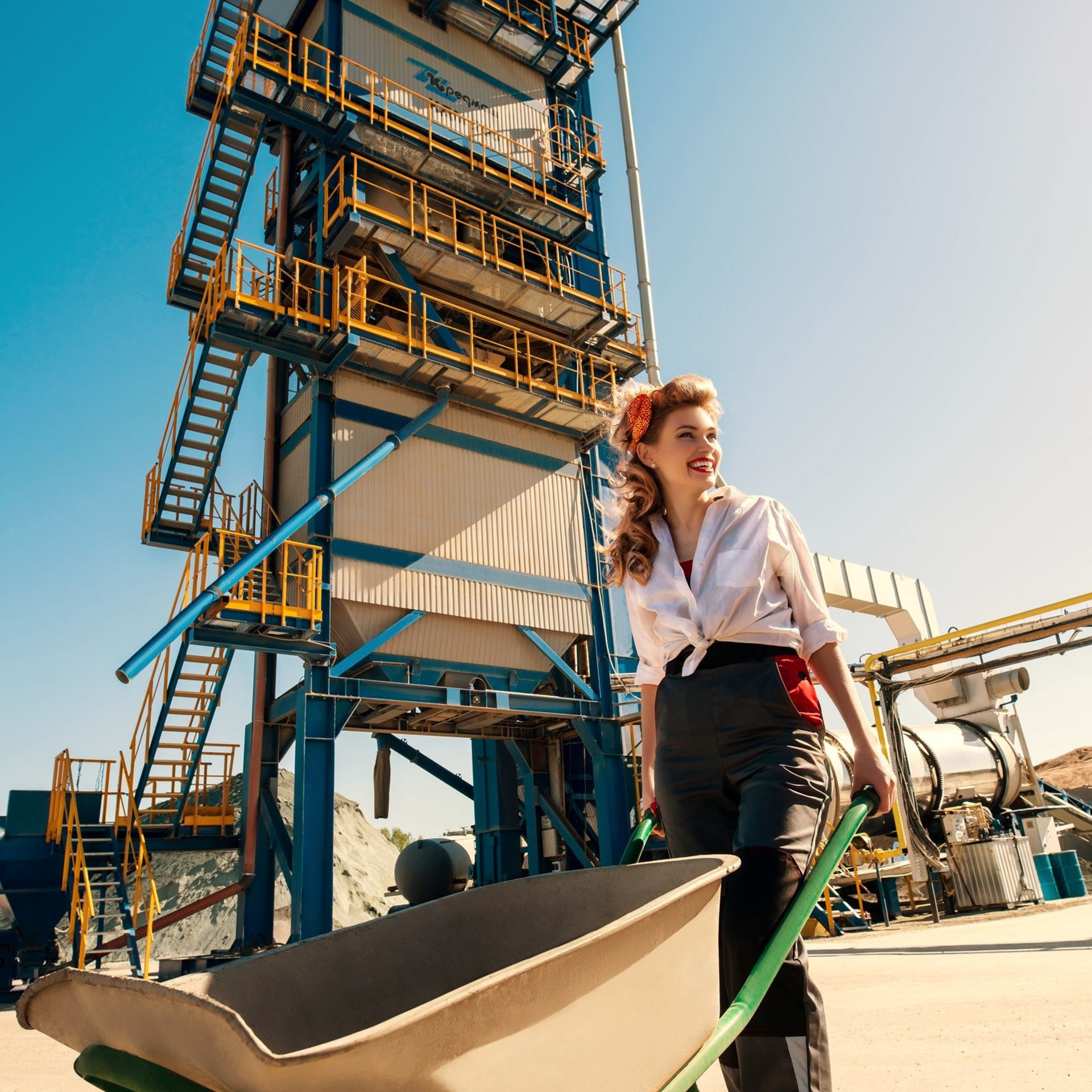 Корпоративные календари для бизнеса. Фотограф/оператор для бизнеса в Кирове — Андрей Гурьянов