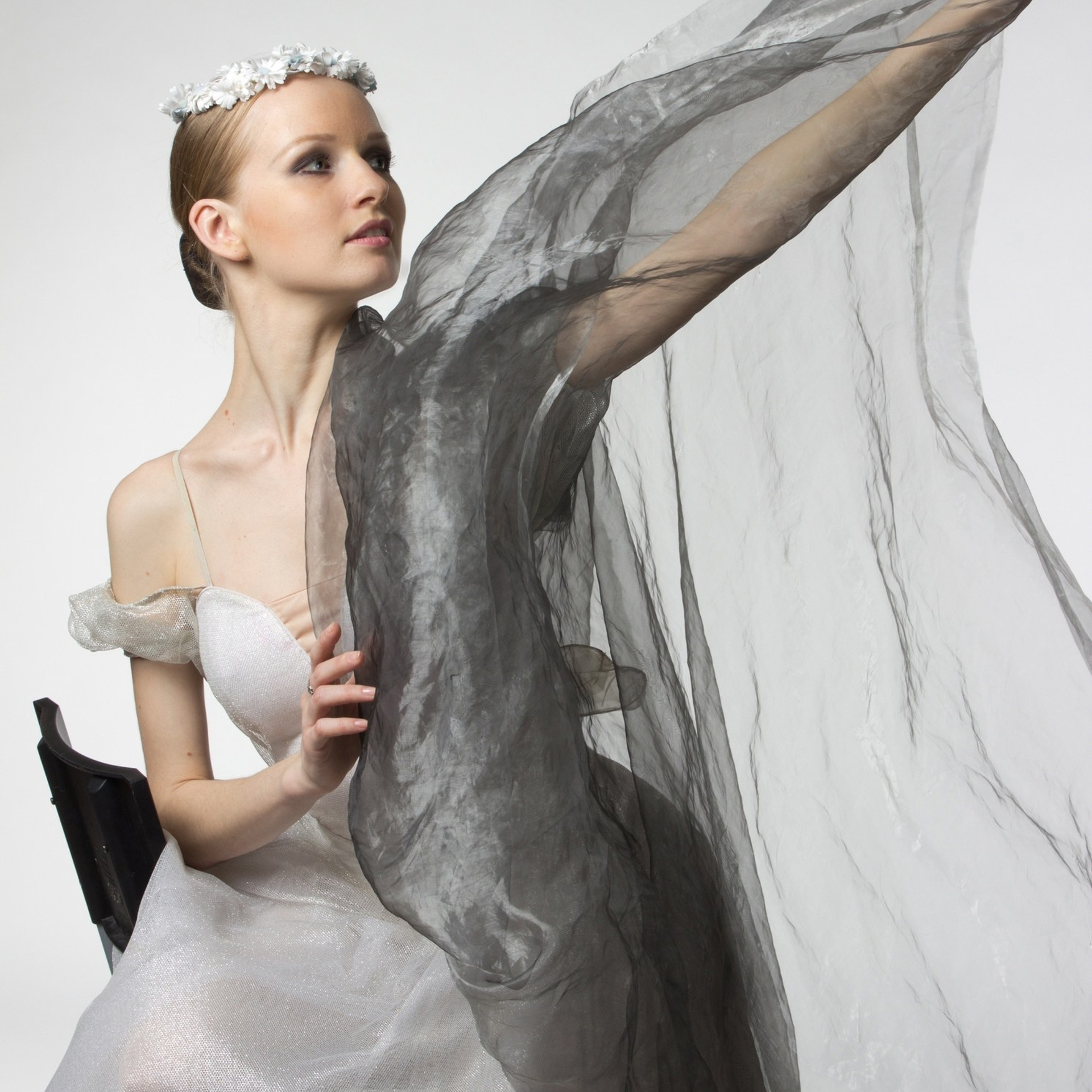 Индивидуальная и портретная фотоссесия в студии в Спб