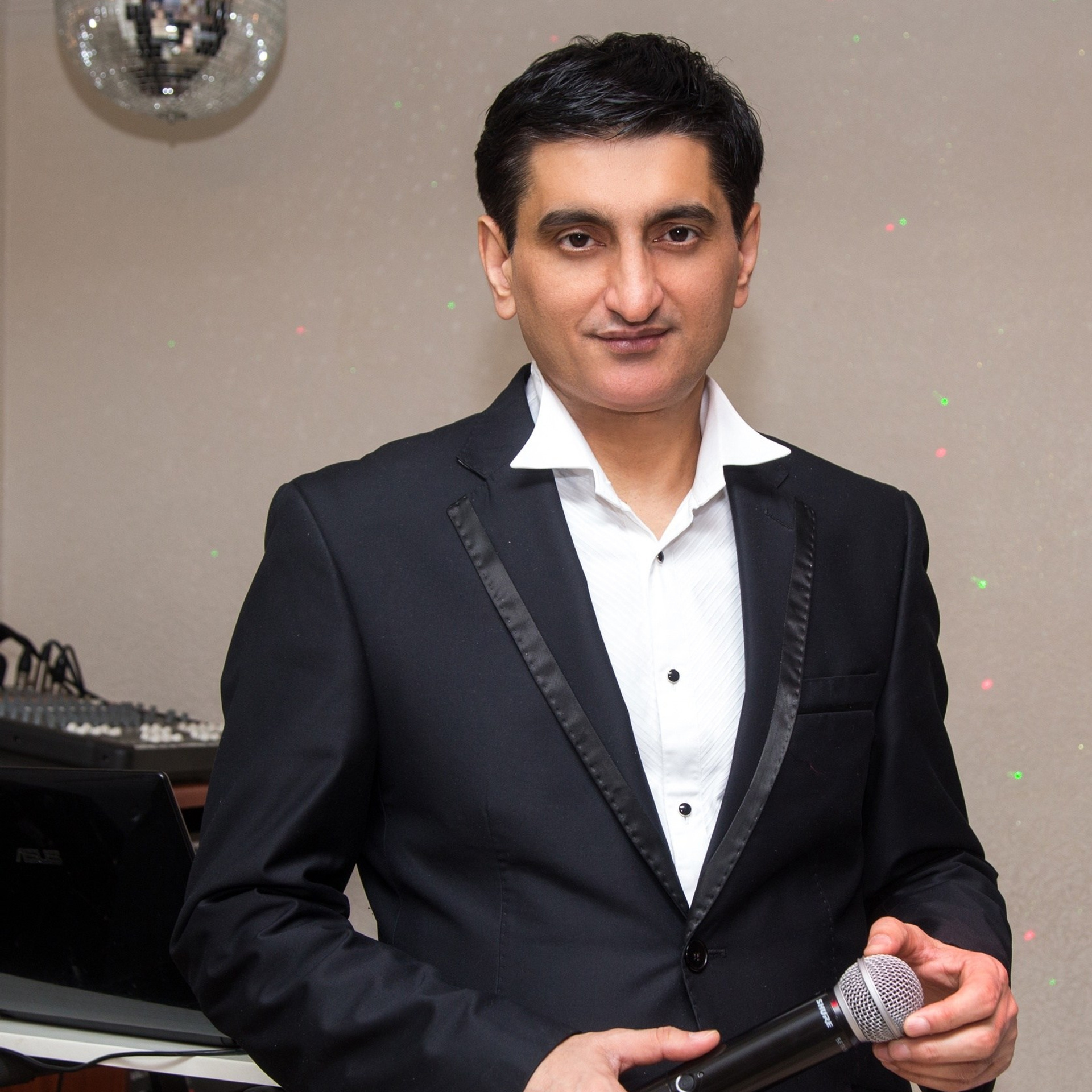 Индивидуальная и портретная фотоссесия в студии в Спб