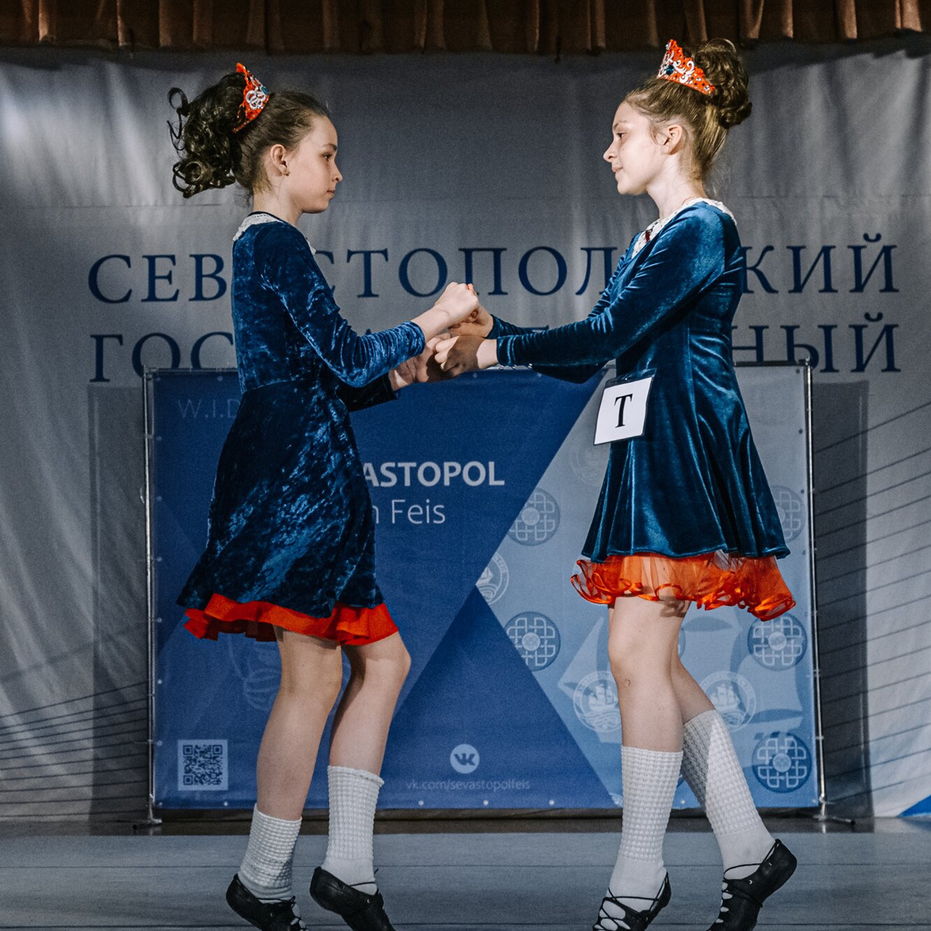 Two Hands. Коваленко Светлана, фотограф в Москве. Концерты, события и люди