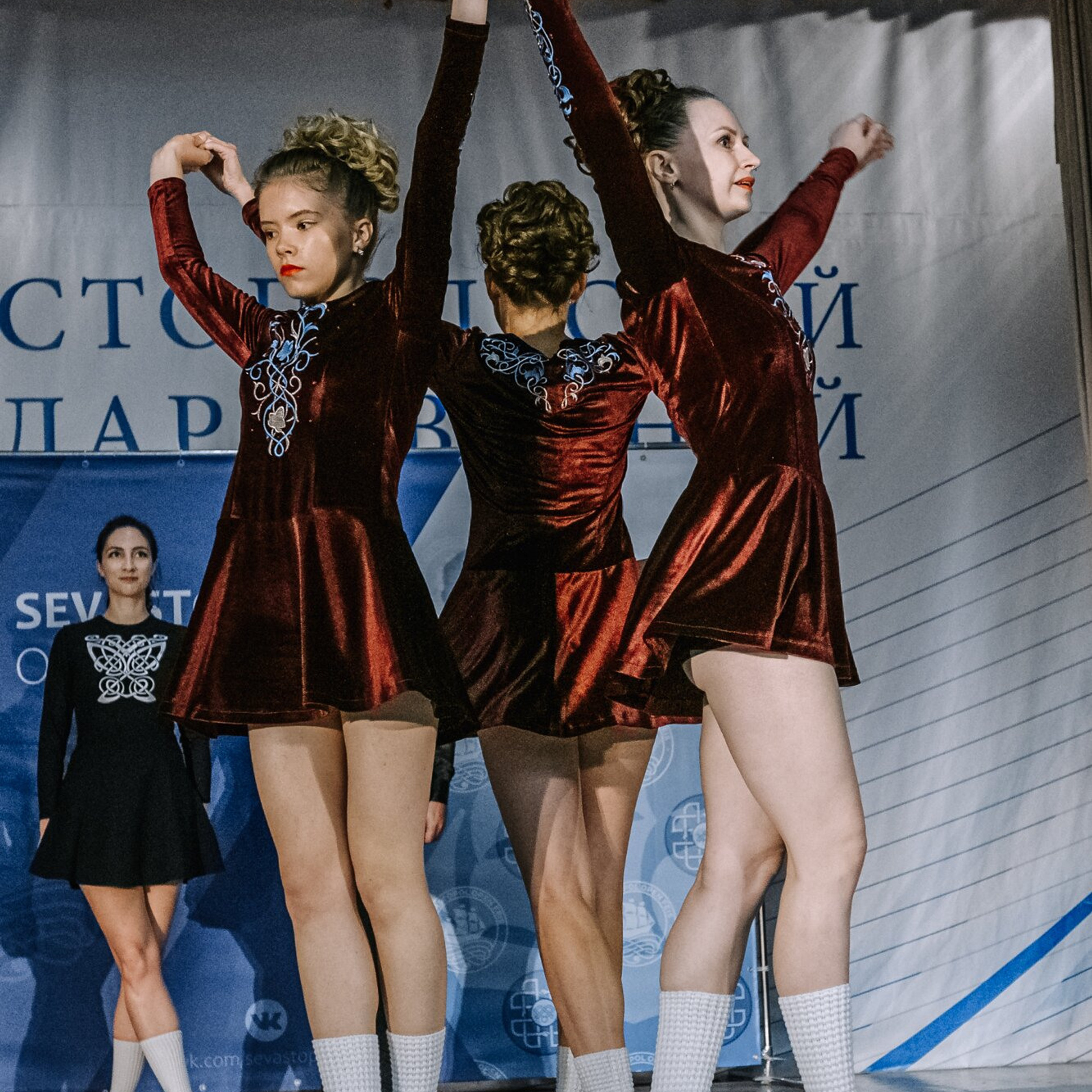 Three Hands. Коваленко Светлана, фотограф в Москве. Концерты, события и люди