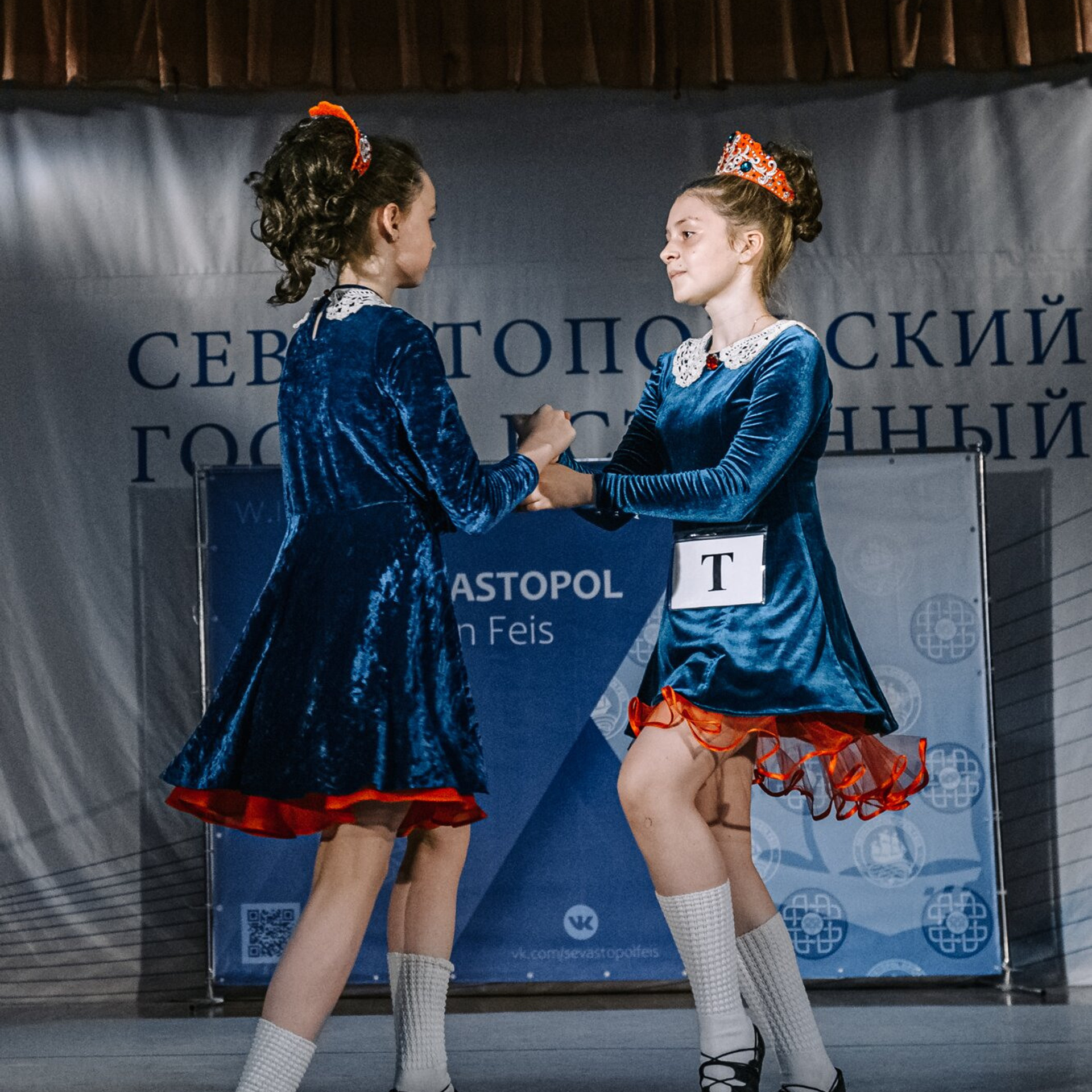 Two Hands. Коваленко Светлана, фотограф в Москве. Концерты, события и люди