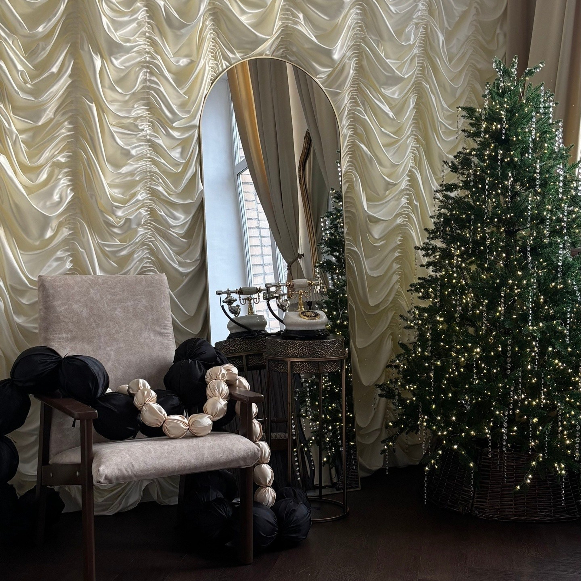 Фотостудии Новый год 2025. Семейный фотограф Тюмень Ксения Дереглазова