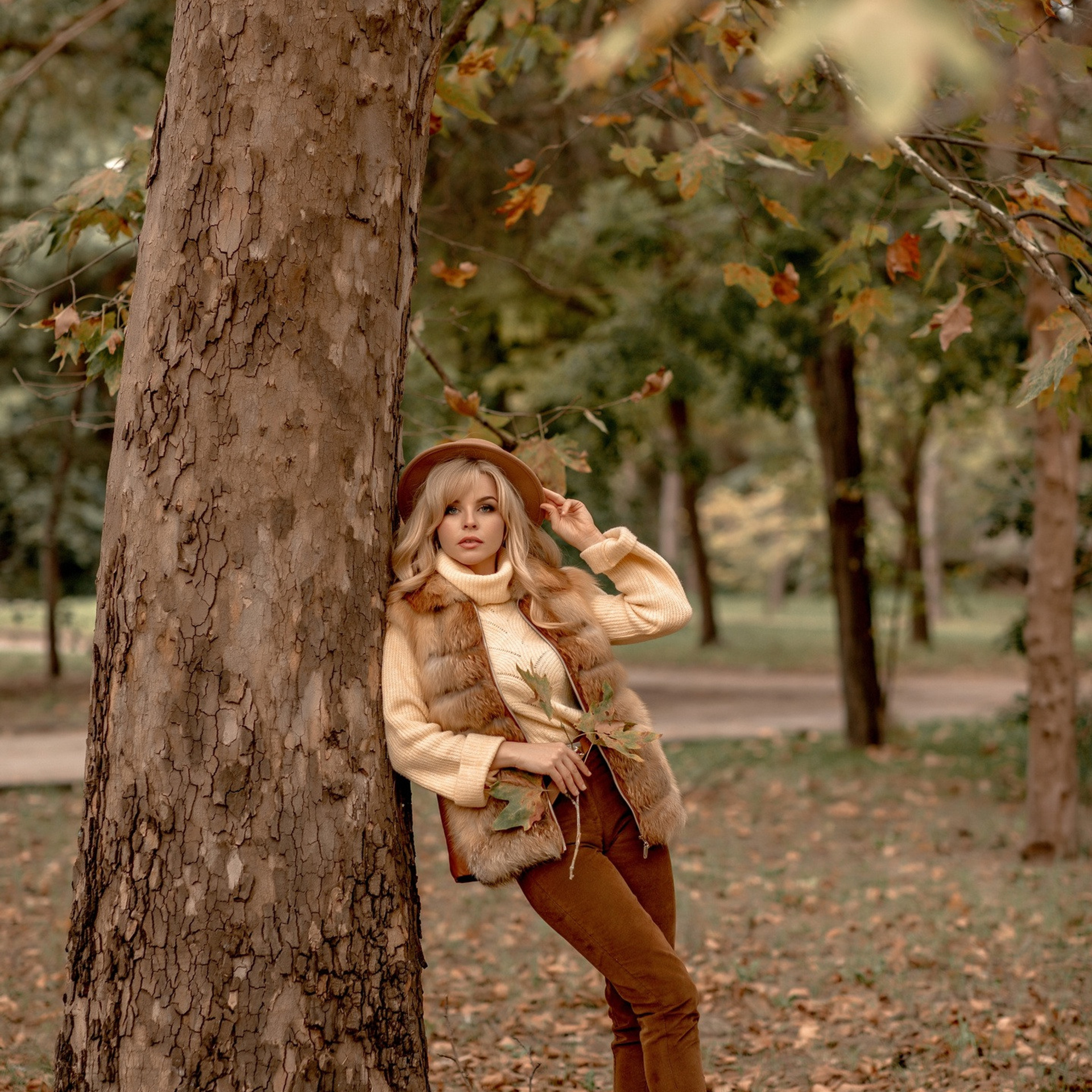 Прокат одежды. Фотограф-стилист Крым Прокат одежды в Крыму. Фотосессии в Крыму