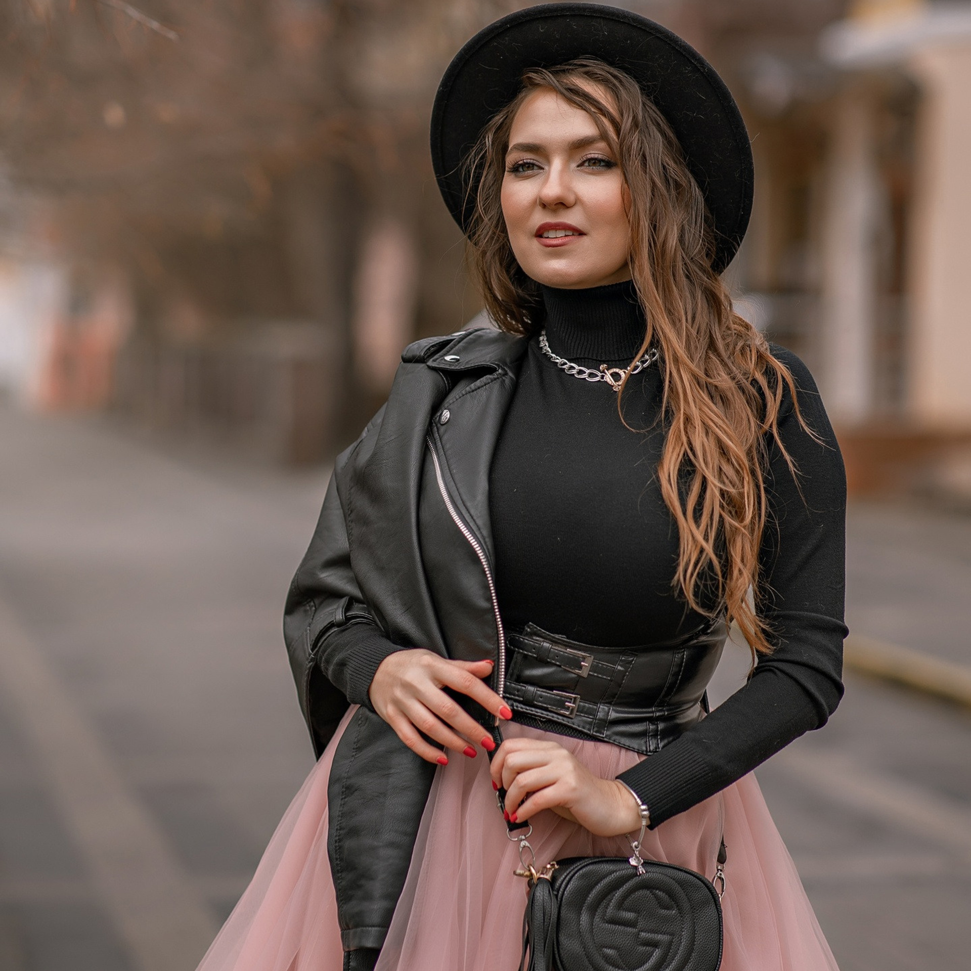 Прокат одежды. Фотограф-стилист Крым Прокат одежды в Крыму. Фотосессии в Крыму