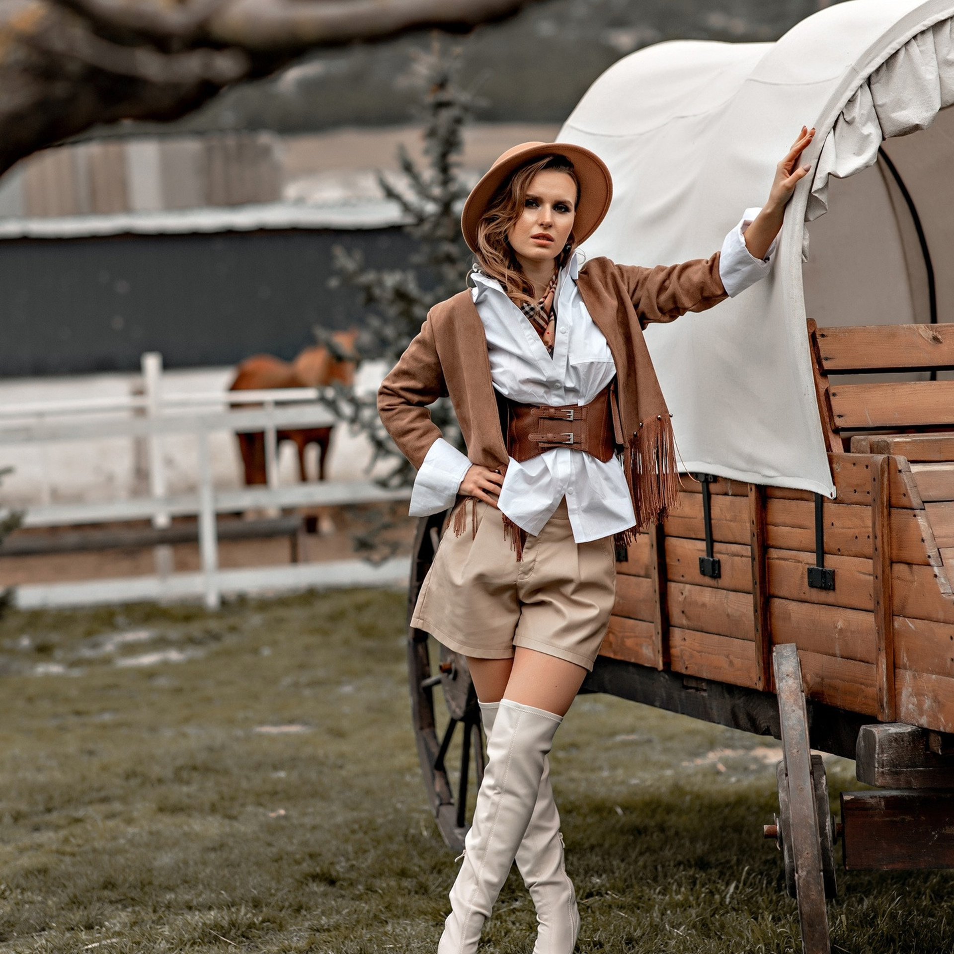 Прокат одежды. Фотограф-стилист Крым Прокат одежды в Крыму. Фотосессии в Крыму