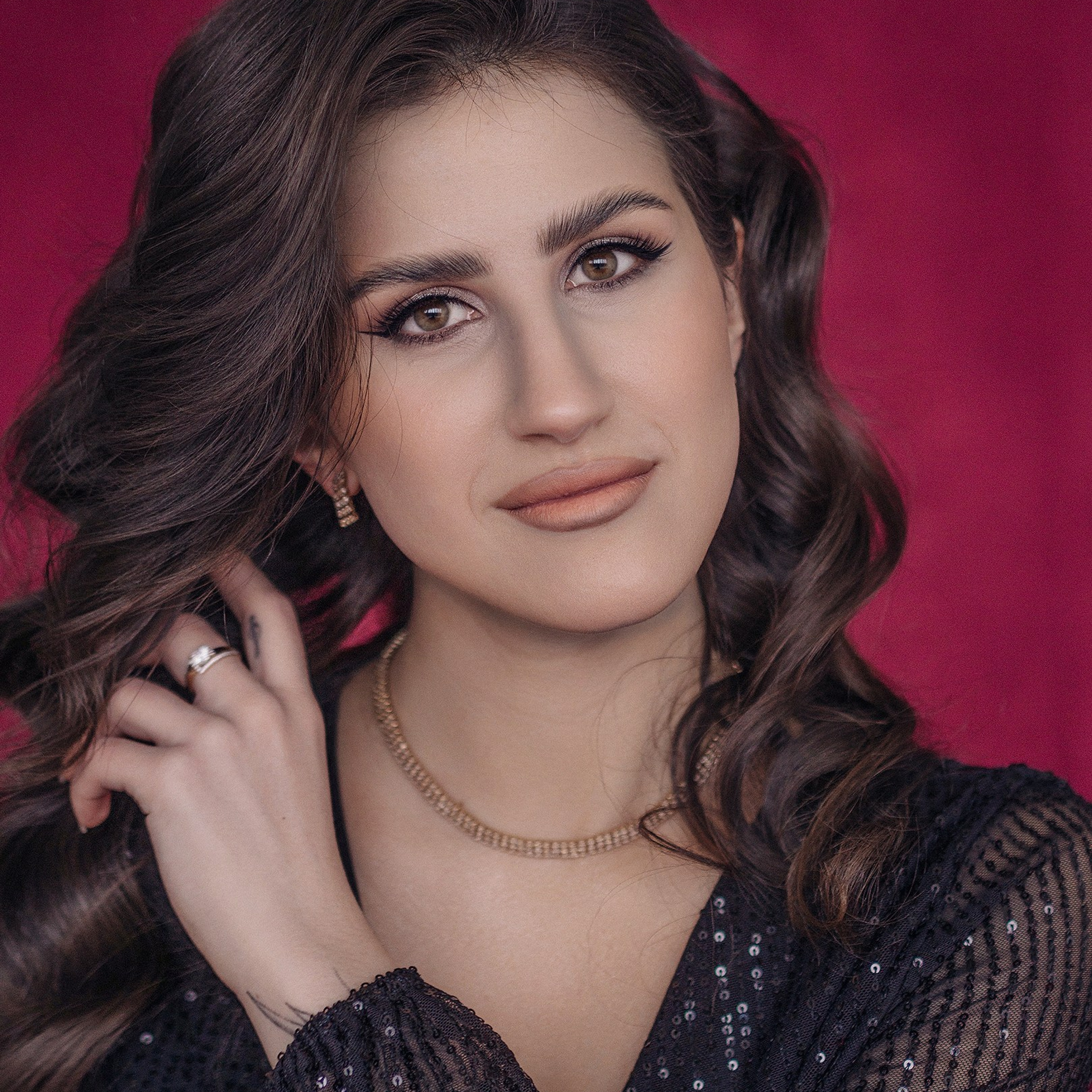 April. Portrait photographer