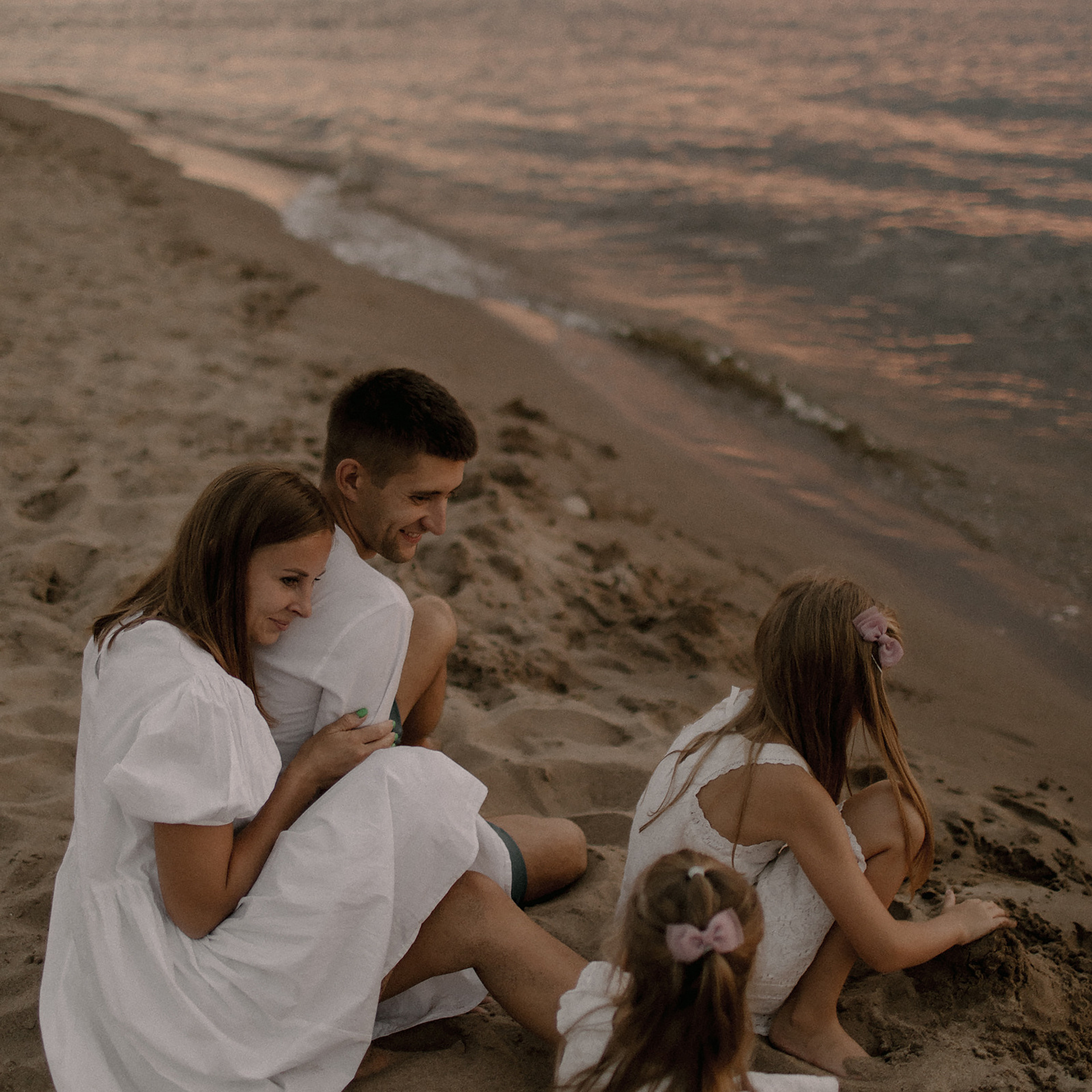 Ivan, Anna & daughters