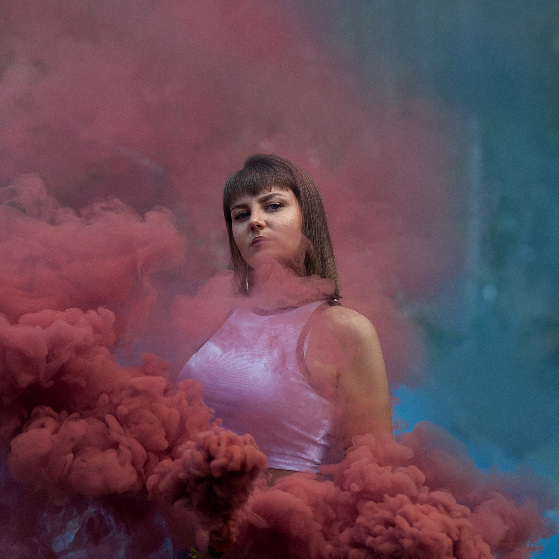 Фото с цветным дымом