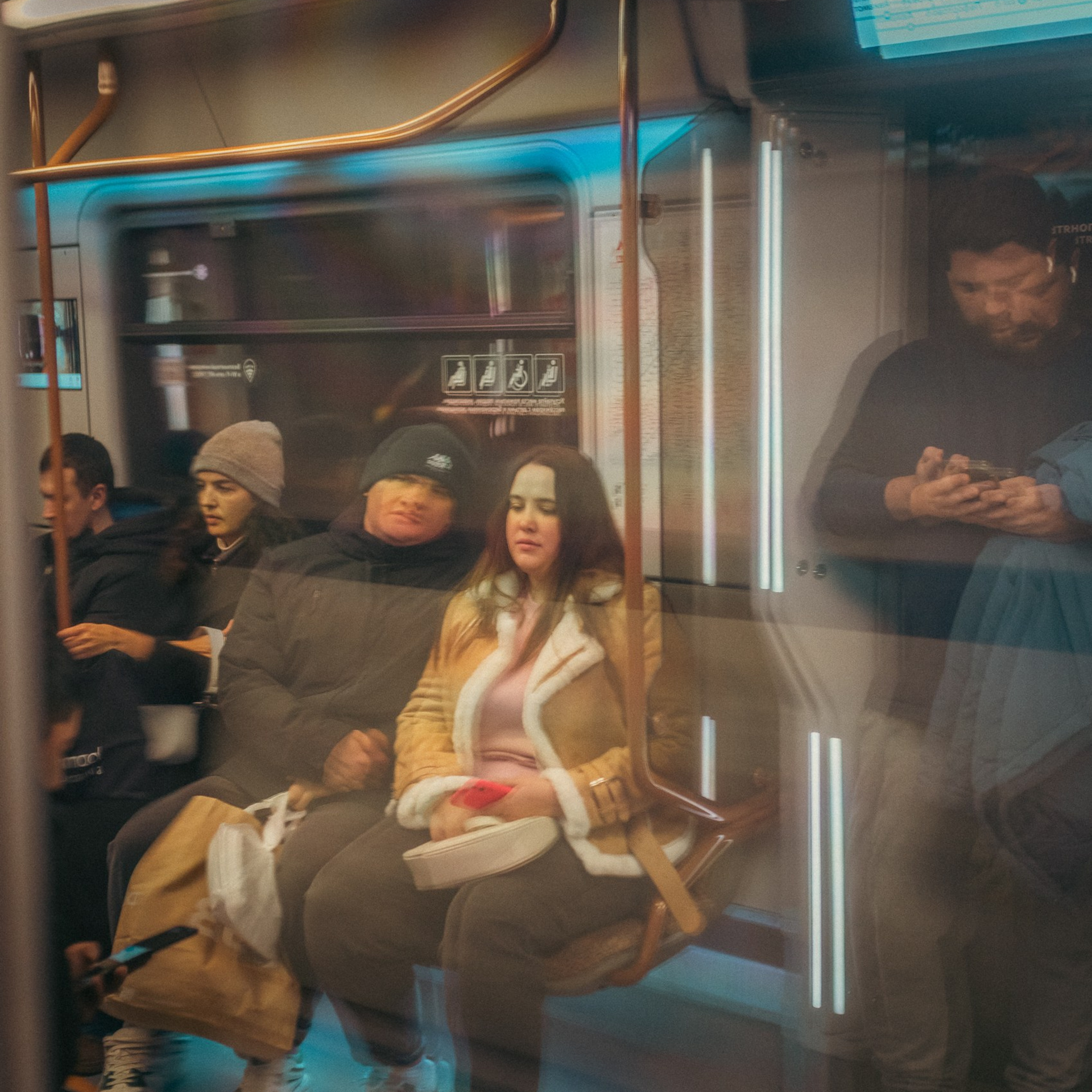 Прогулка, Москва, 11.2024. Фотограф Денис Болдинов. Москва