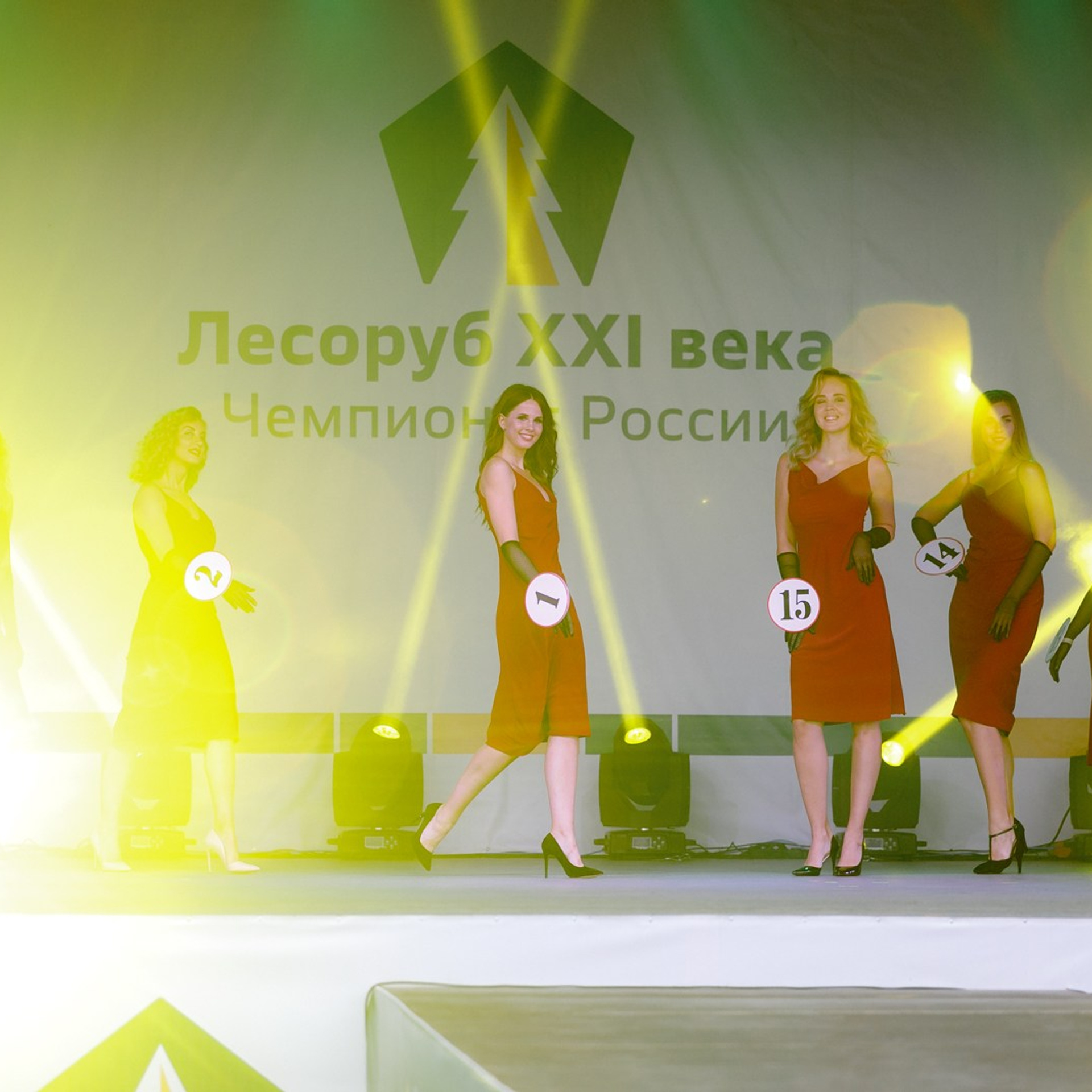 «Лесоруб XXI века» и «Королева леса». Репортажная фотосъемка. Архангельск