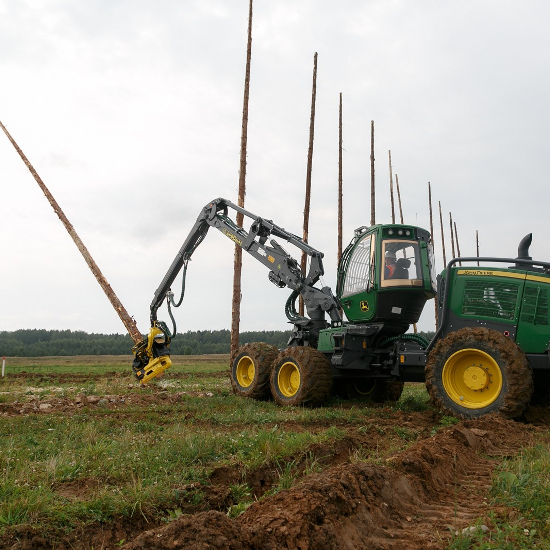 «Лесоруб XXI века» и «Королева леса». Репортажная фотосъемка. Архангельск