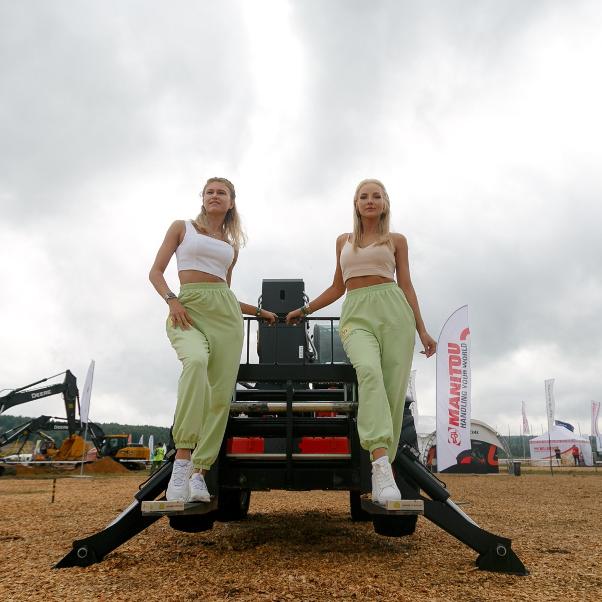 «Лесоруб XXI века» и «Королева леса». Репортажная фотосъемка. Архангельск