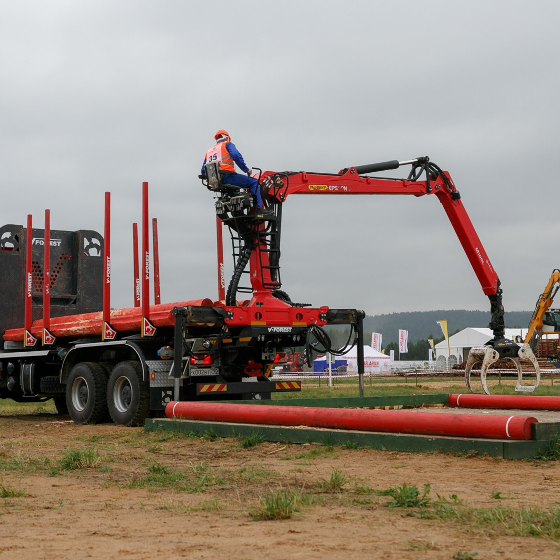 «Лесоруб XXI века» и «Королева леса». Репортажная фотосъемка. Архангельск