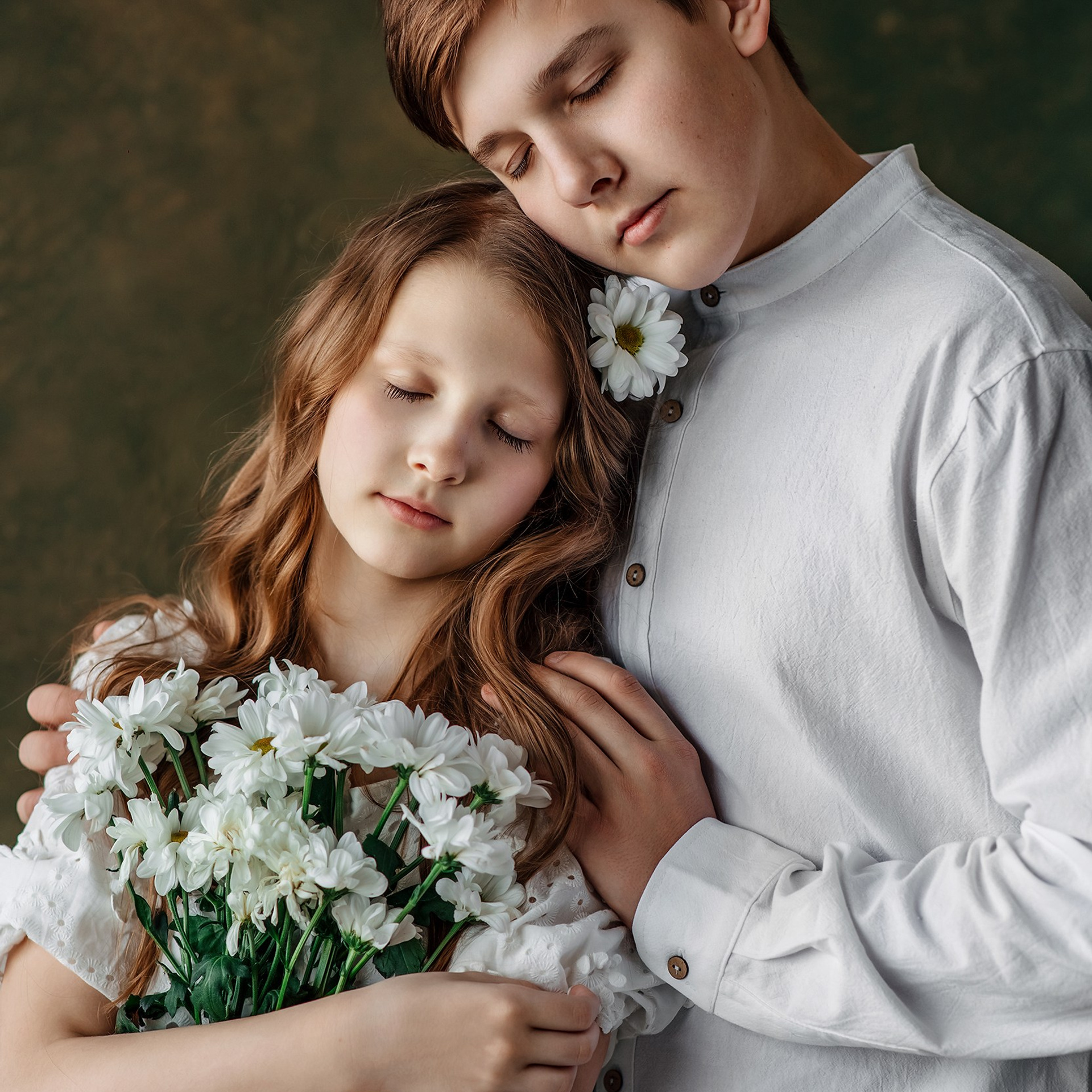 Брат и сестра