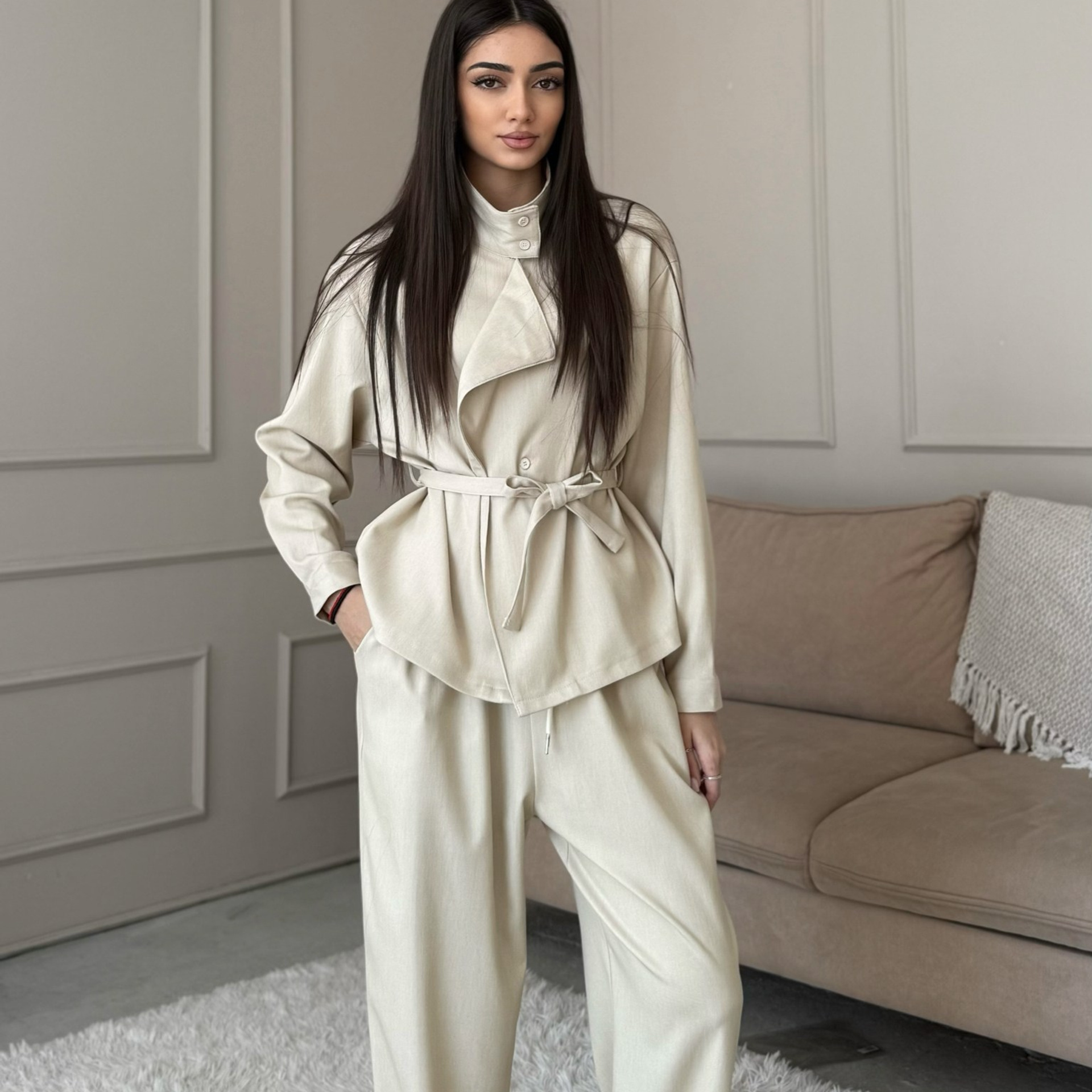 Кейс: Костюм. Модель Элина Б