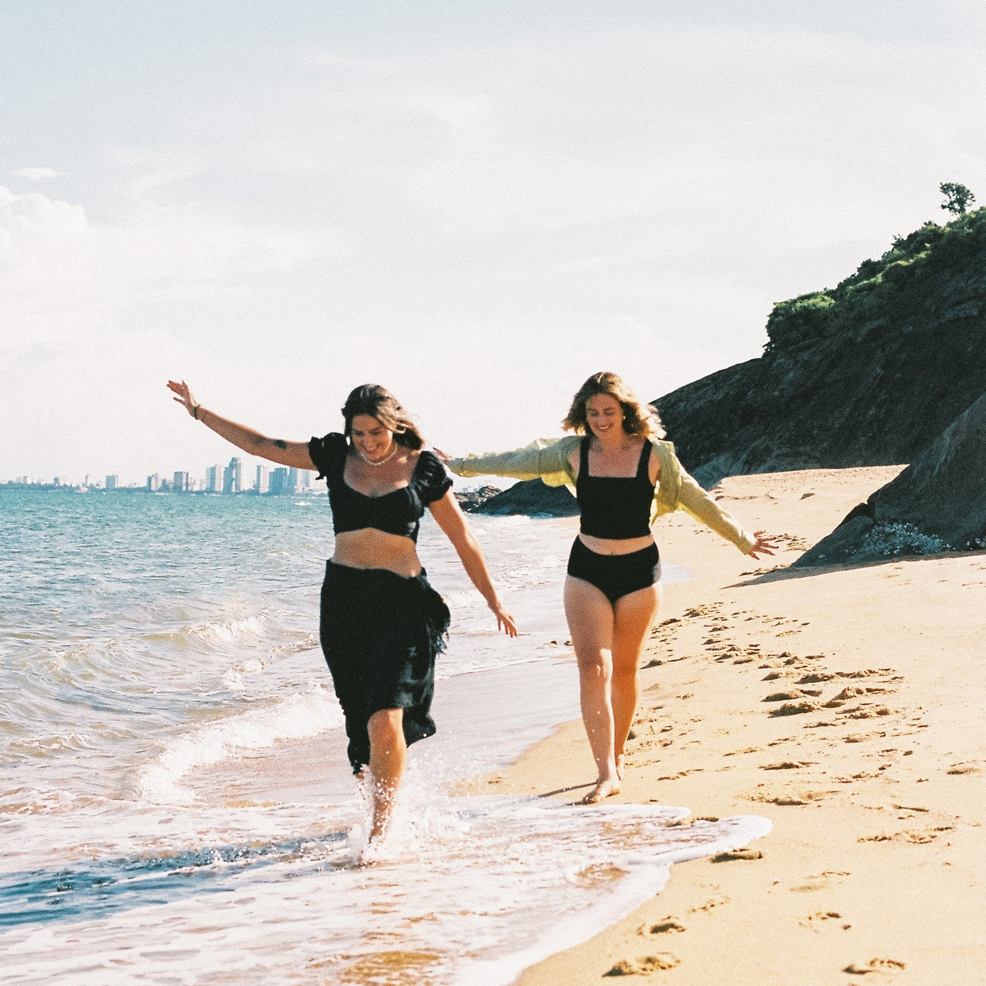 Reviews. Film Photographer in Da Nang, Vietnam — Tanya Parfenteva