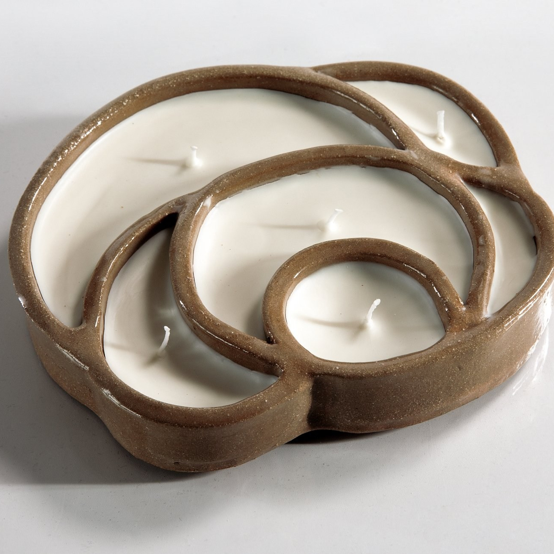 Свеча интерьерная ‘Flora Lumen’. Алла Дулова — предметный и интерьерный дизайнер