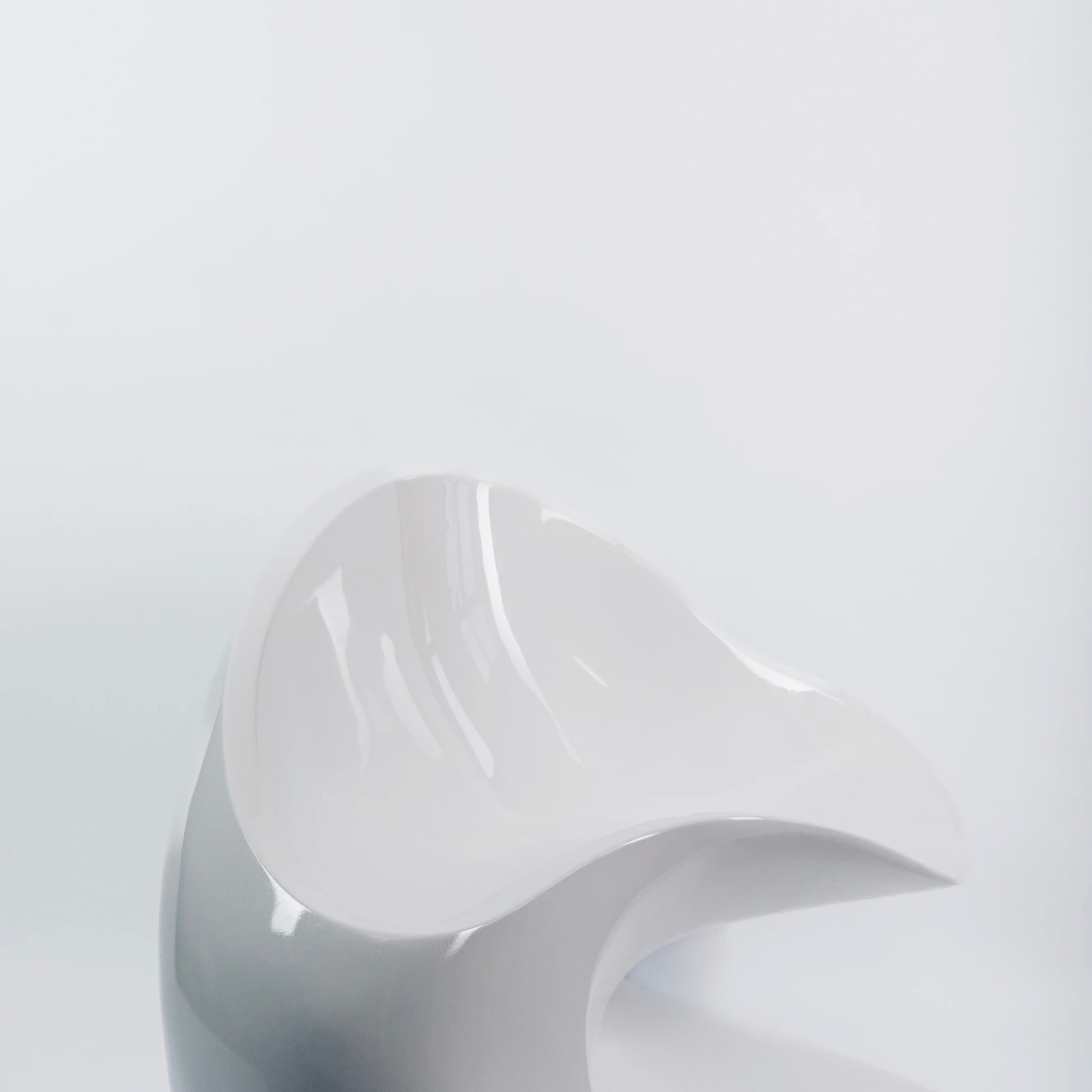 Кресло «Z/H» Maya. Алла Дулова — предметный и интерьерный дизайнер