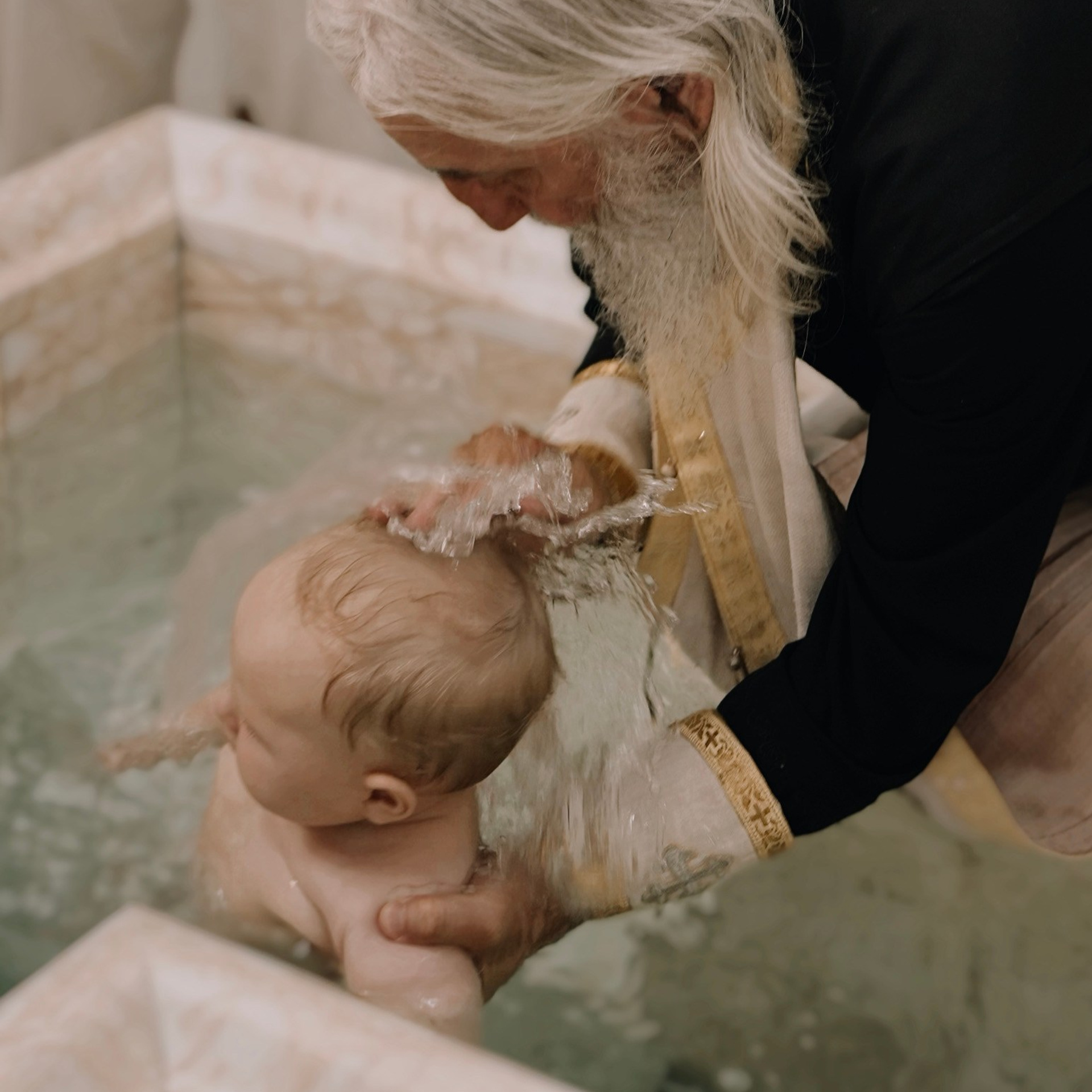 Крестины ребенка. Видеомейкер и фотограф Кэтрин.Филм