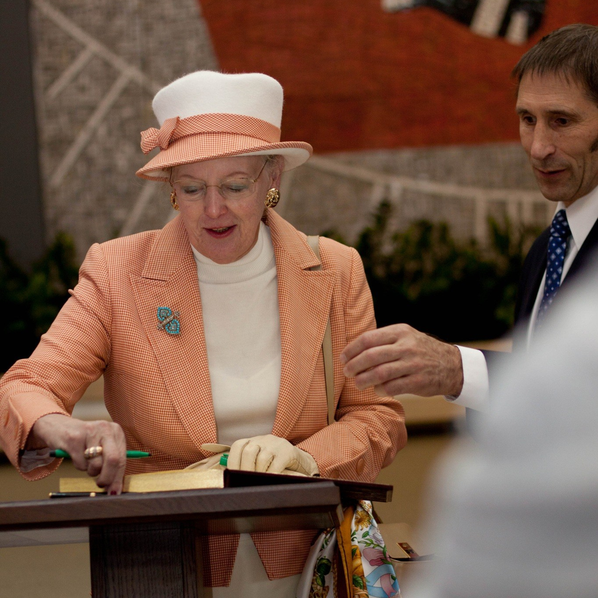 Визит Ее Величества Королевы Дании, Маргрете II на завод компании ROCKWOOL. Photomantis